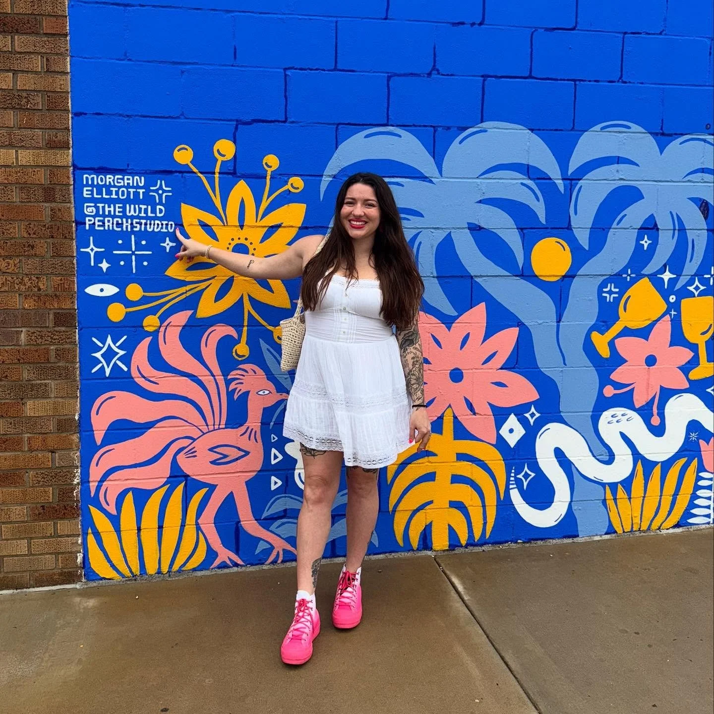 Missed National mural day yesterday so here is a pic I just took at my fav mural @conchitatacoskc ☀️🫶
Being a mural artist is the best job, seeing my work completed and in the space fills me with such pride. I only have one mural booked right now&he