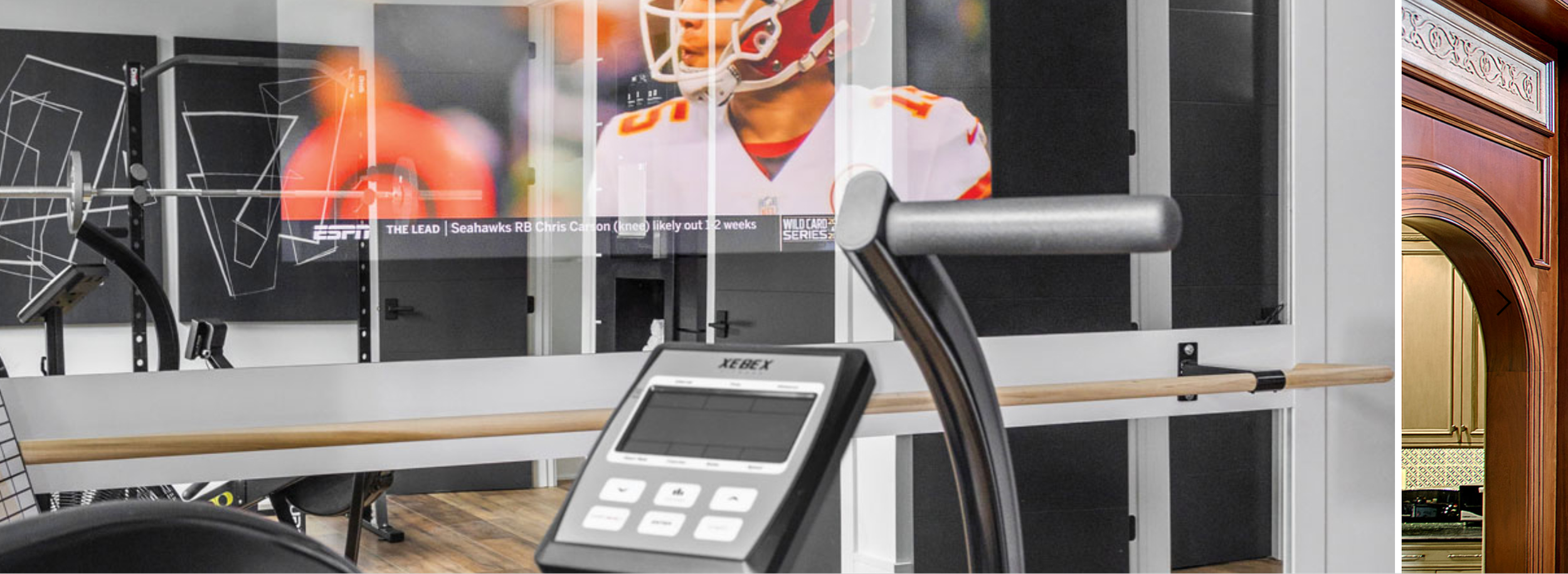 Seura Mirror Wall.png