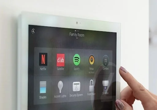 Future-Proofing a Luxury Home with Smart Technology