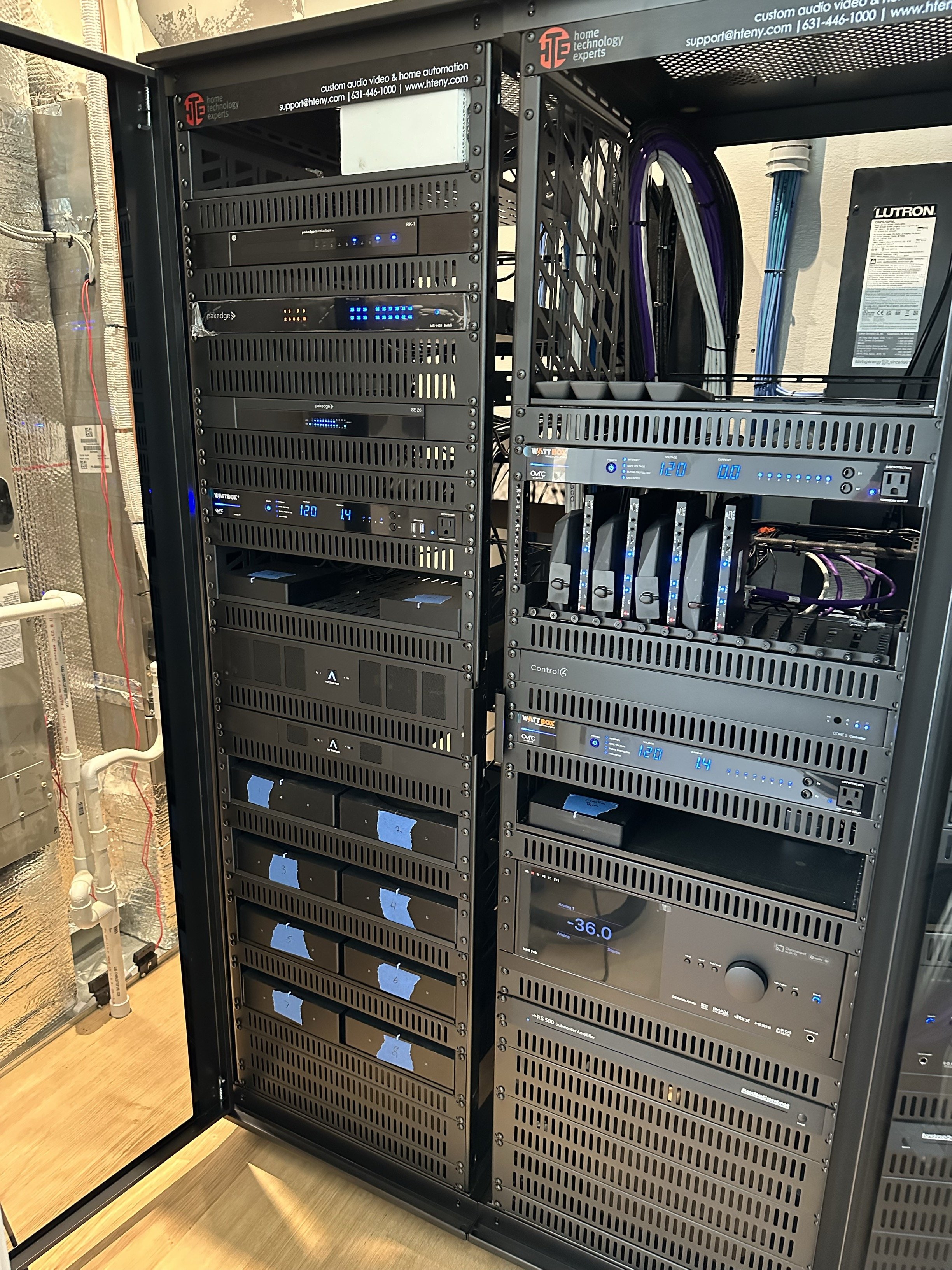 audio-equipment-closet-installed-documentation-hte-2550.jpg