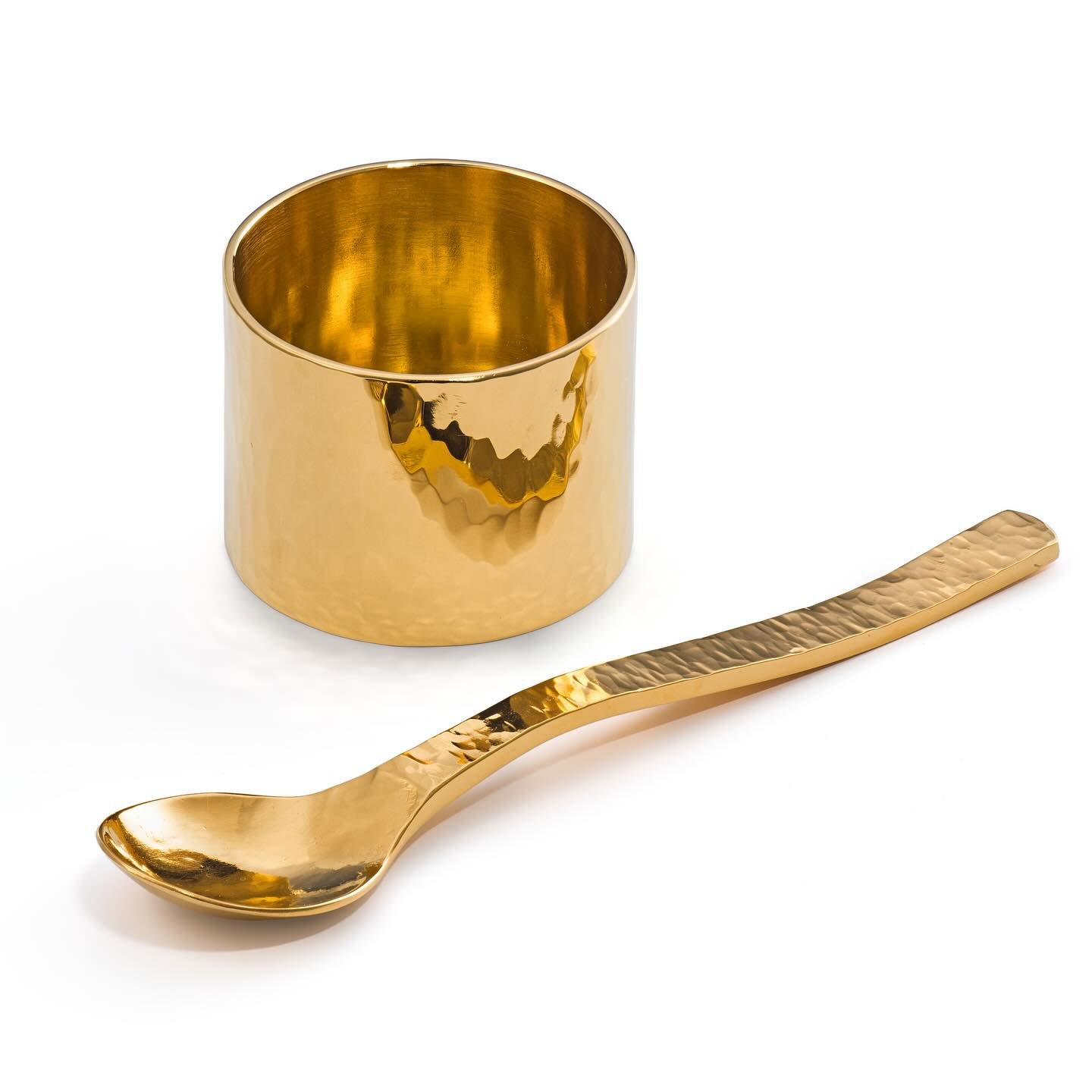 /// GOLD PLATED EGG CUP AND SPOON /// Made with recycled sterling silver then gold plated. Why? Because eggs can oxidise silver, turning it grey/black but the gold plating acts as a barrier. Plus it just looks very extra, and who doesn&rsquo;t deserv