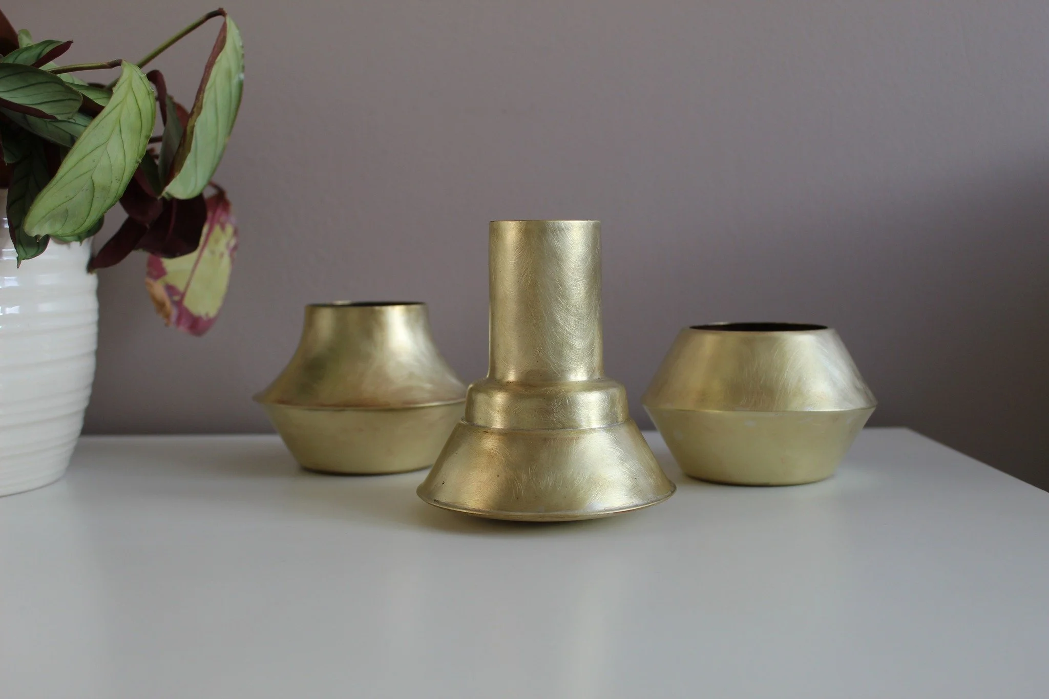 /// THE WATER TOWER WORKS PROJECT BRASS TRIO /// 

A trio of sculptural objects made from brass, created during my The Water Tower Works project in 2024. 

Part of the project was for me to try and move away from designing only functional pieces so w