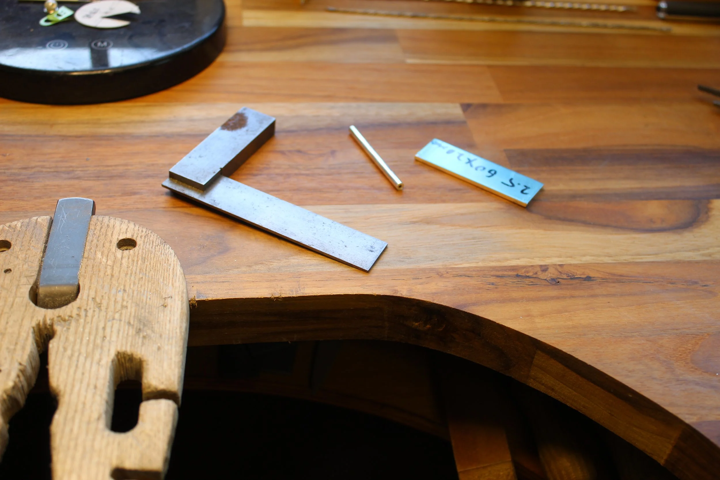hinge set up.JPG
