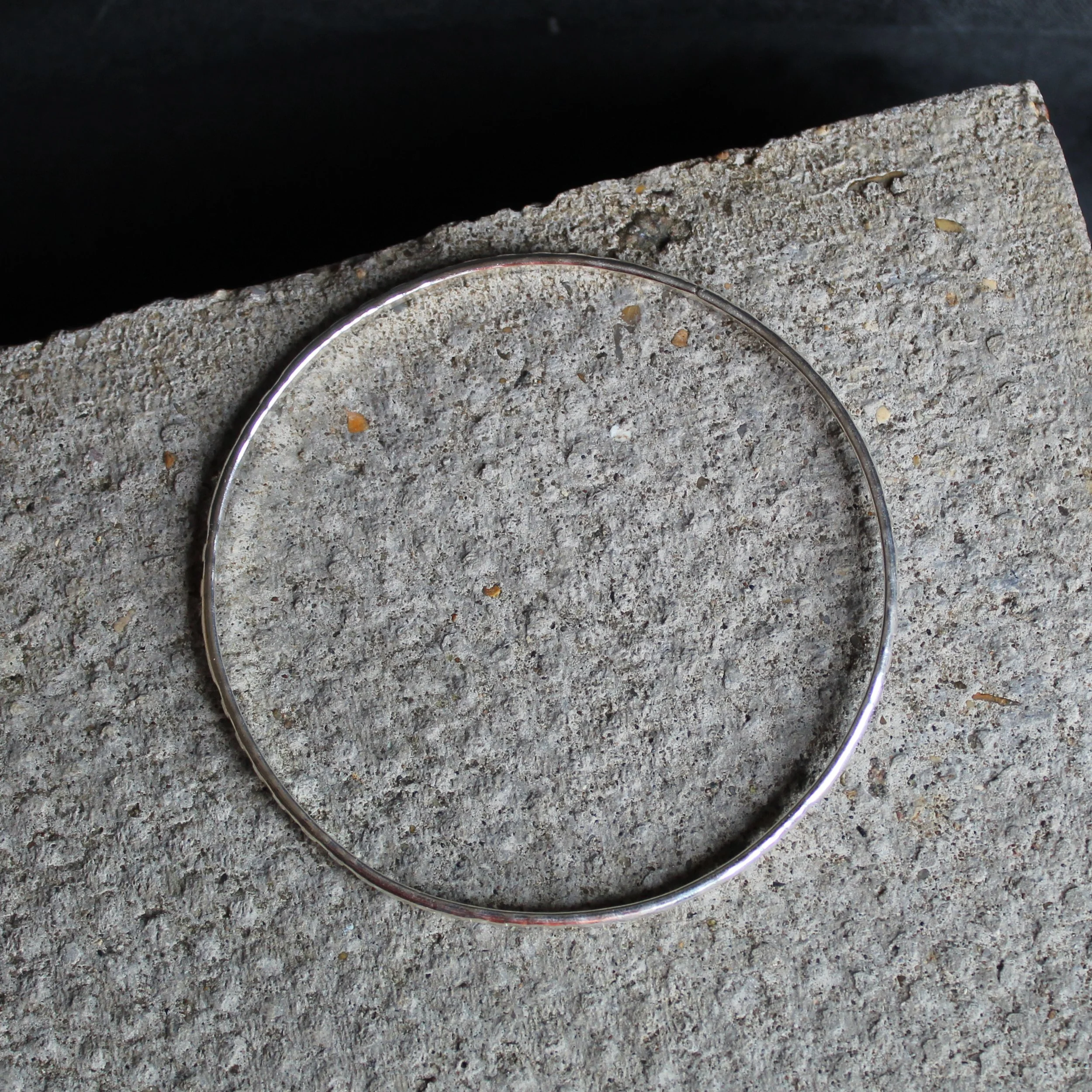 bangle round.jpg