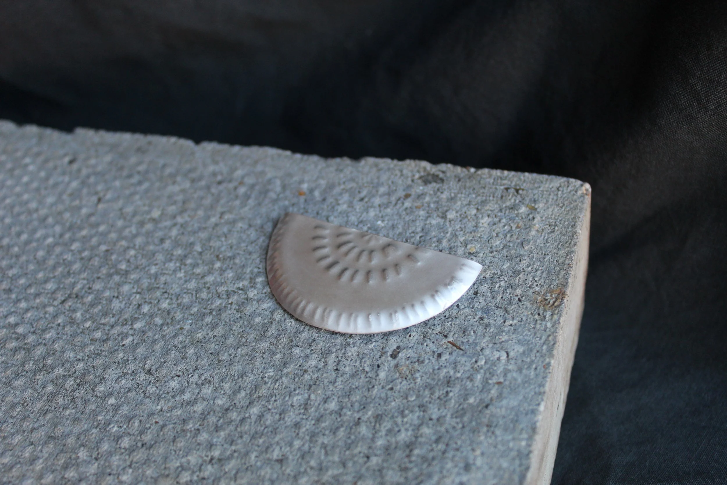 brooch side.jpg