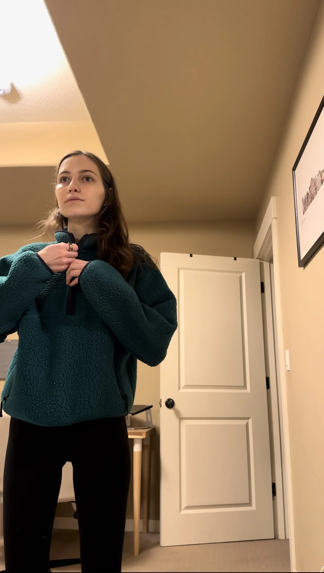       
  
     Fleece pullover    Leggings   

   .fe-block-95723893a550b295e491 {mix-blend-mode: ;
    } 
     










































  

    

       

         
          
             
             
              
            