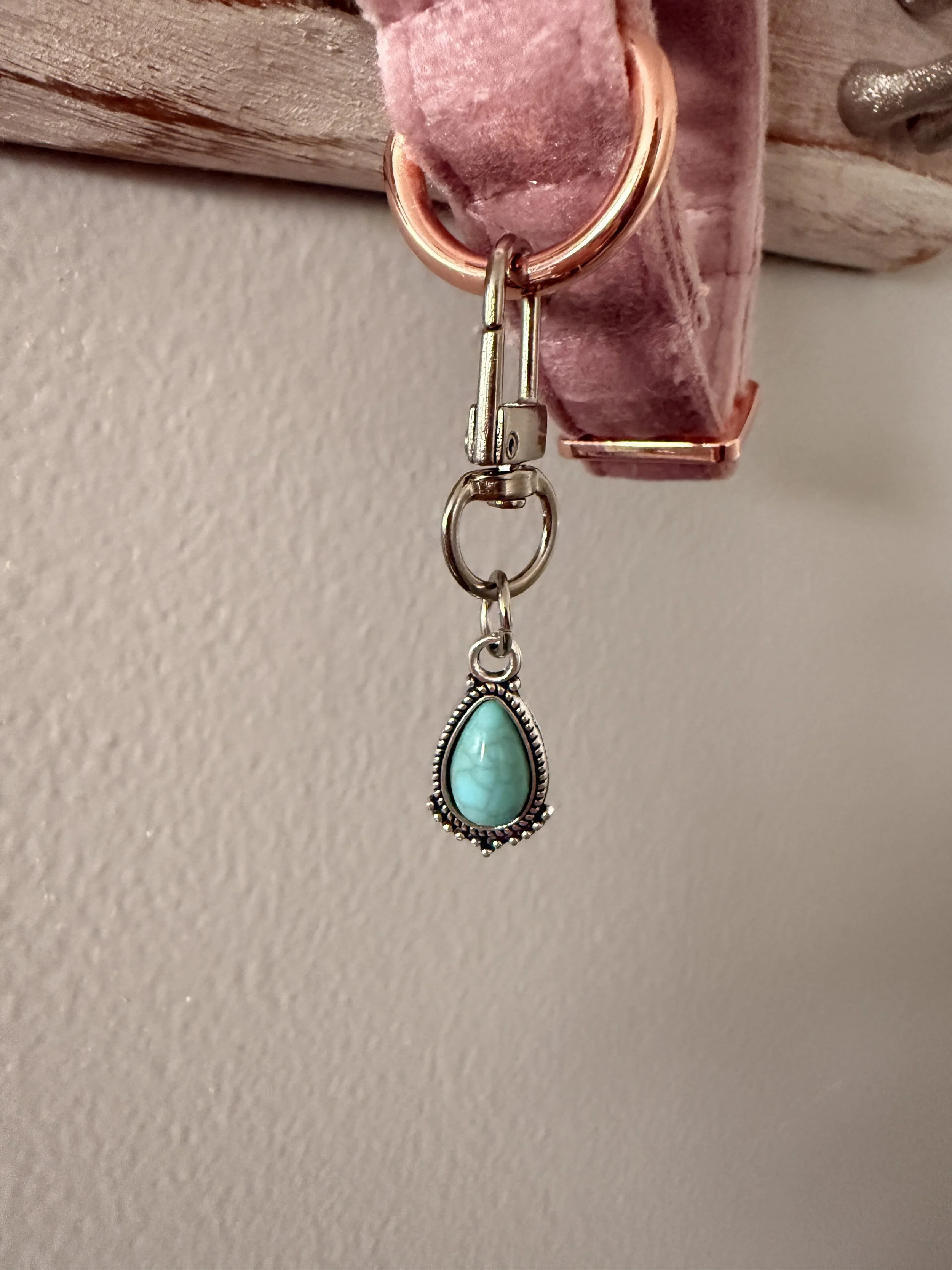 Teardrop Turquoise Collar Charm