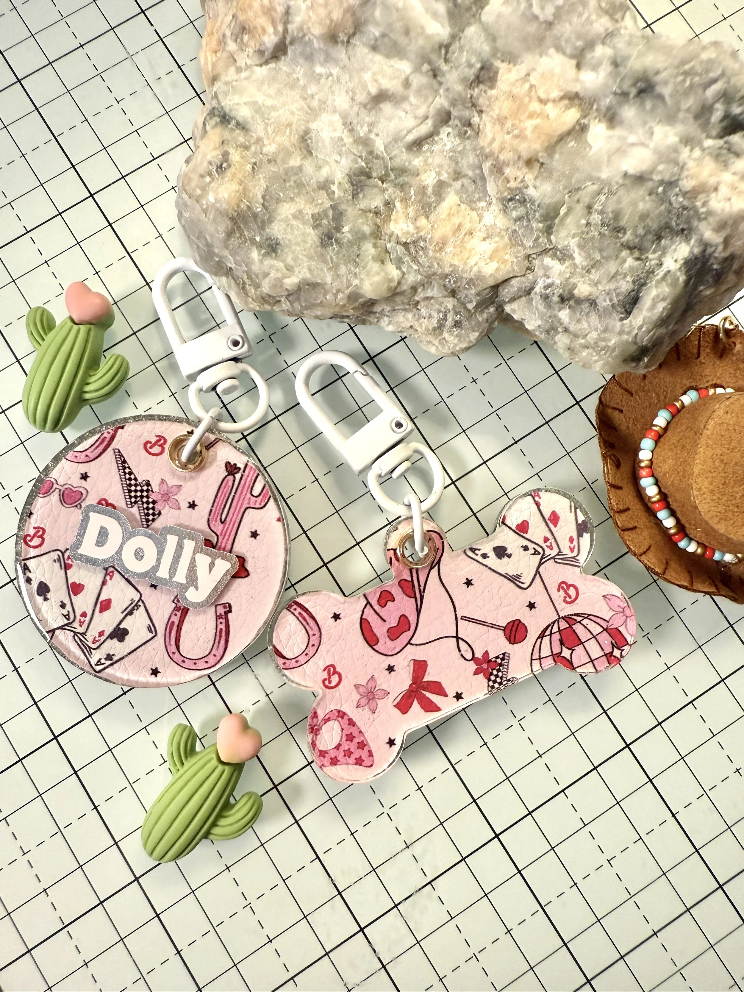 The Dolly Pet Tag