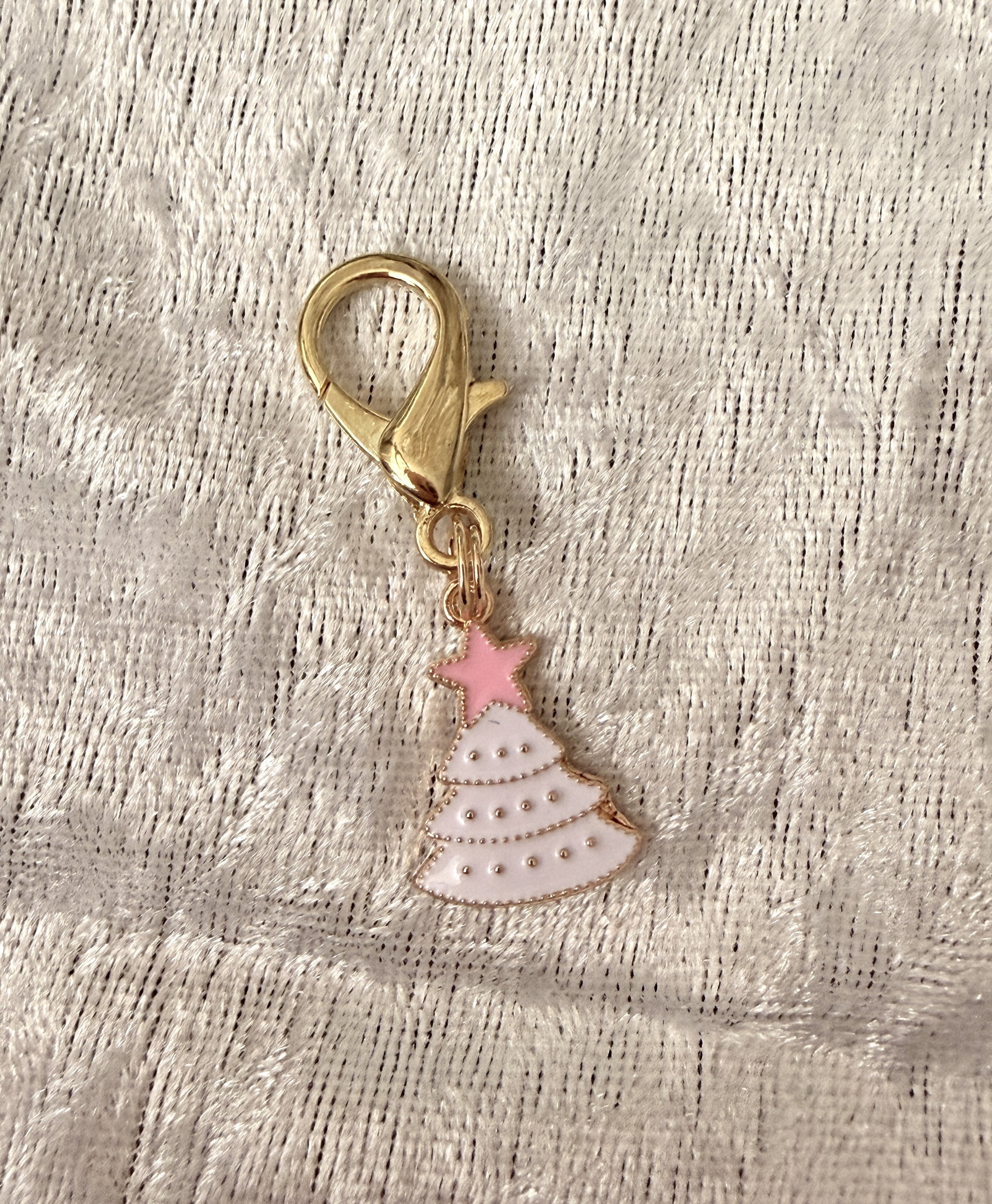 White Christmas Tree Collar Charm.JPG