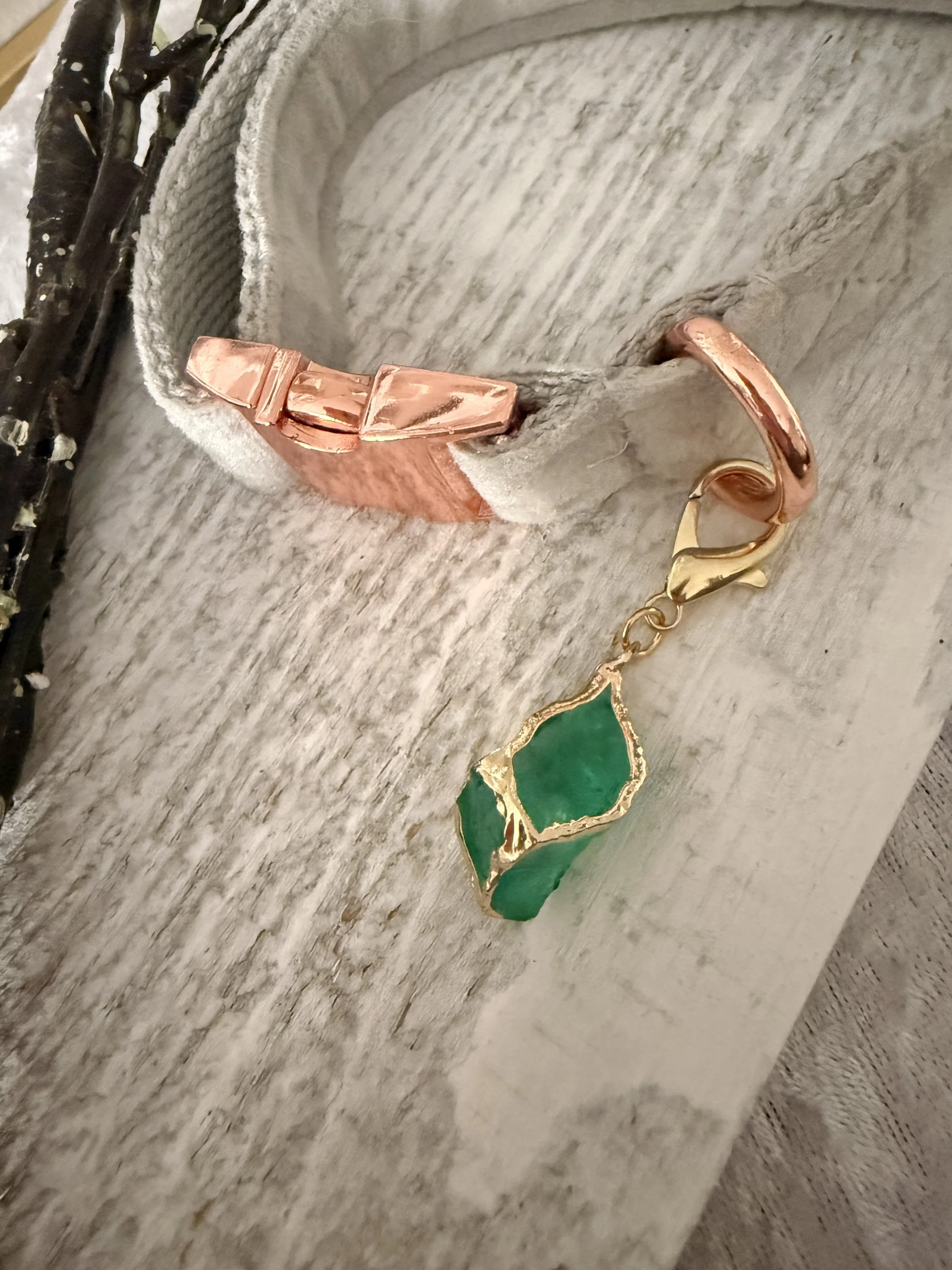 Green Crystal Rock Collar Charm.JPG