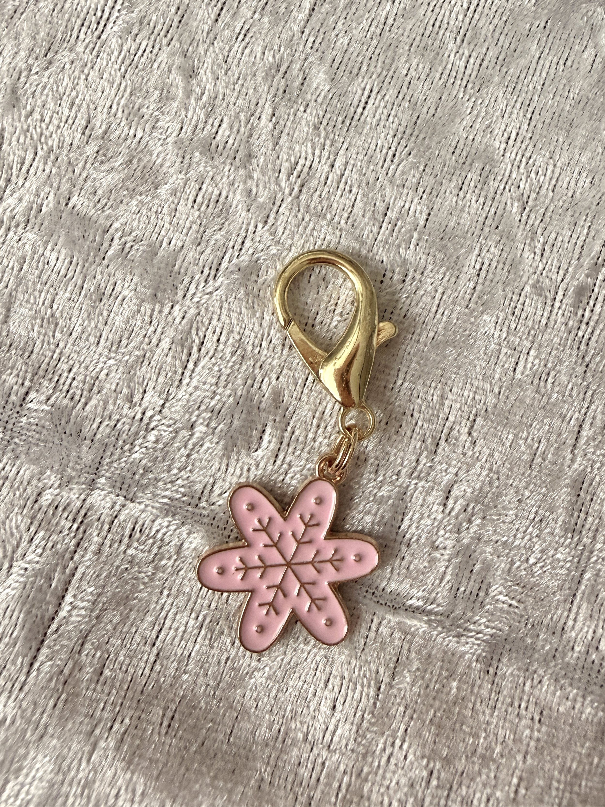 Pink Snowflake Collar Charm.JPG