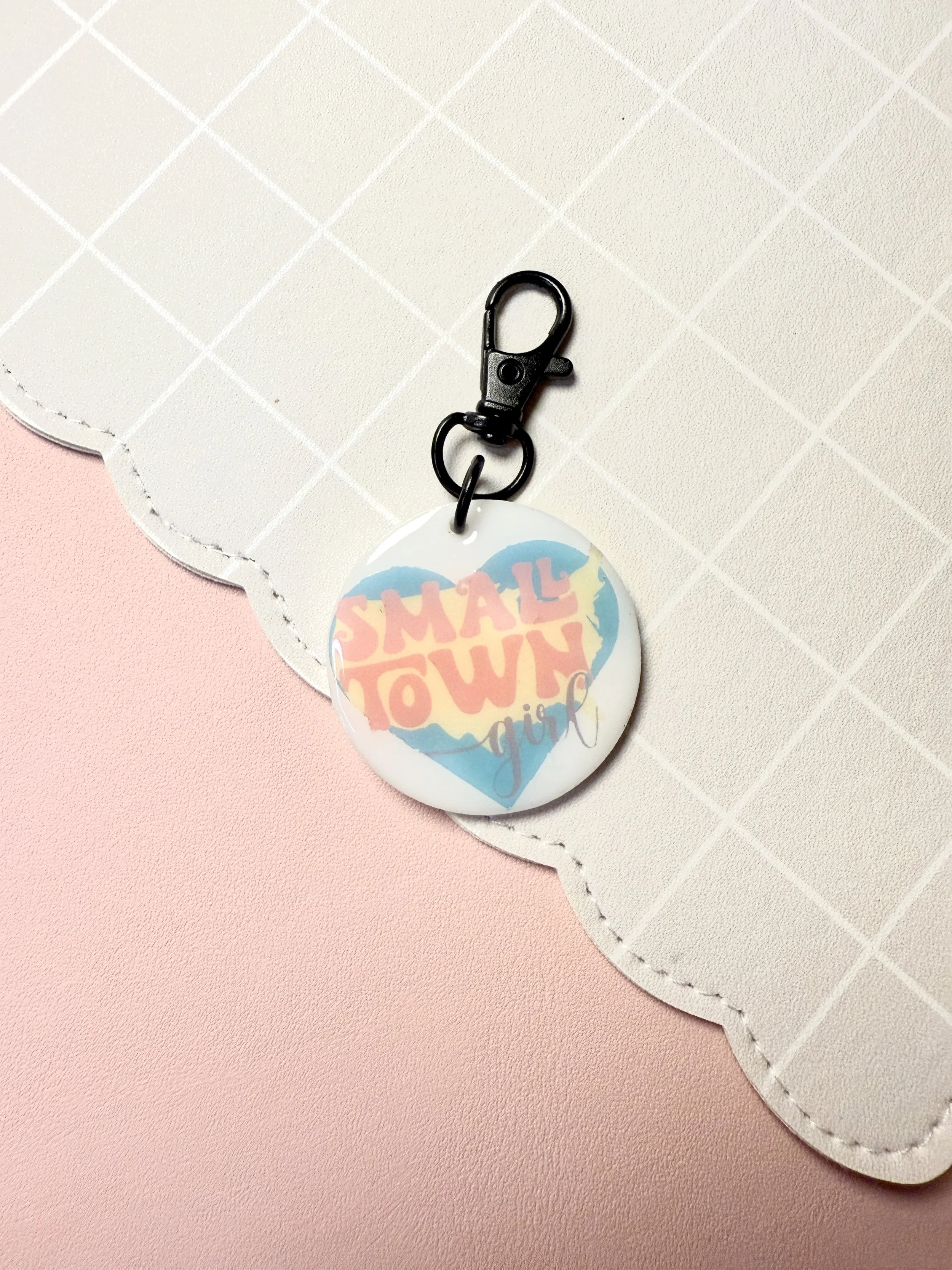 Small Town Girl Collar Charm