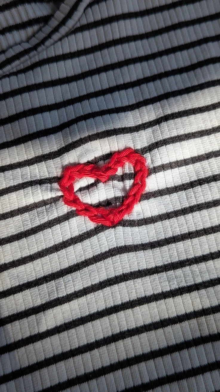 Upcycled cotton shirt - Heart <3