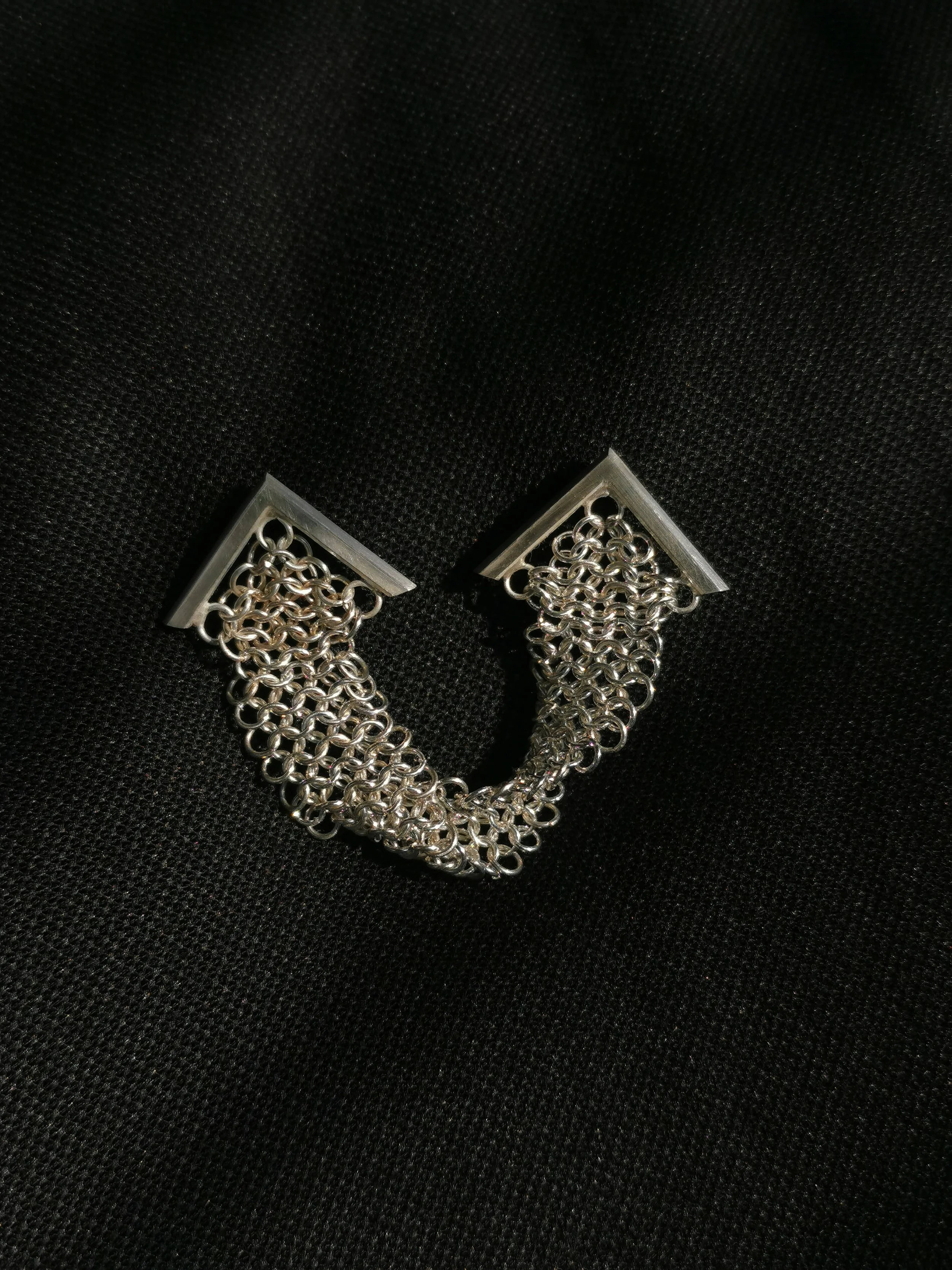 Armare Silver Chainmaille Dual Pin Brooch