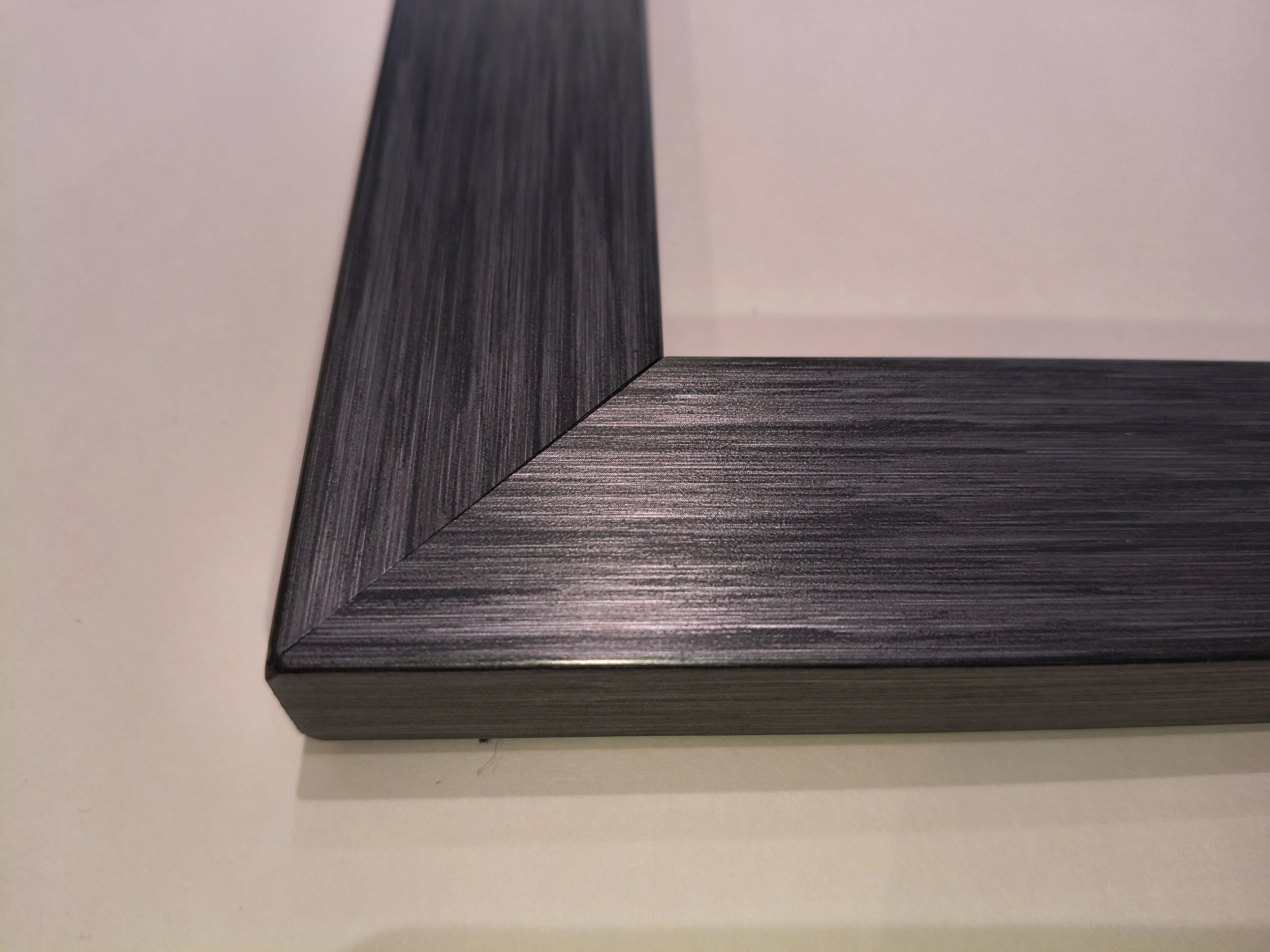 Graphite / Gun Metal