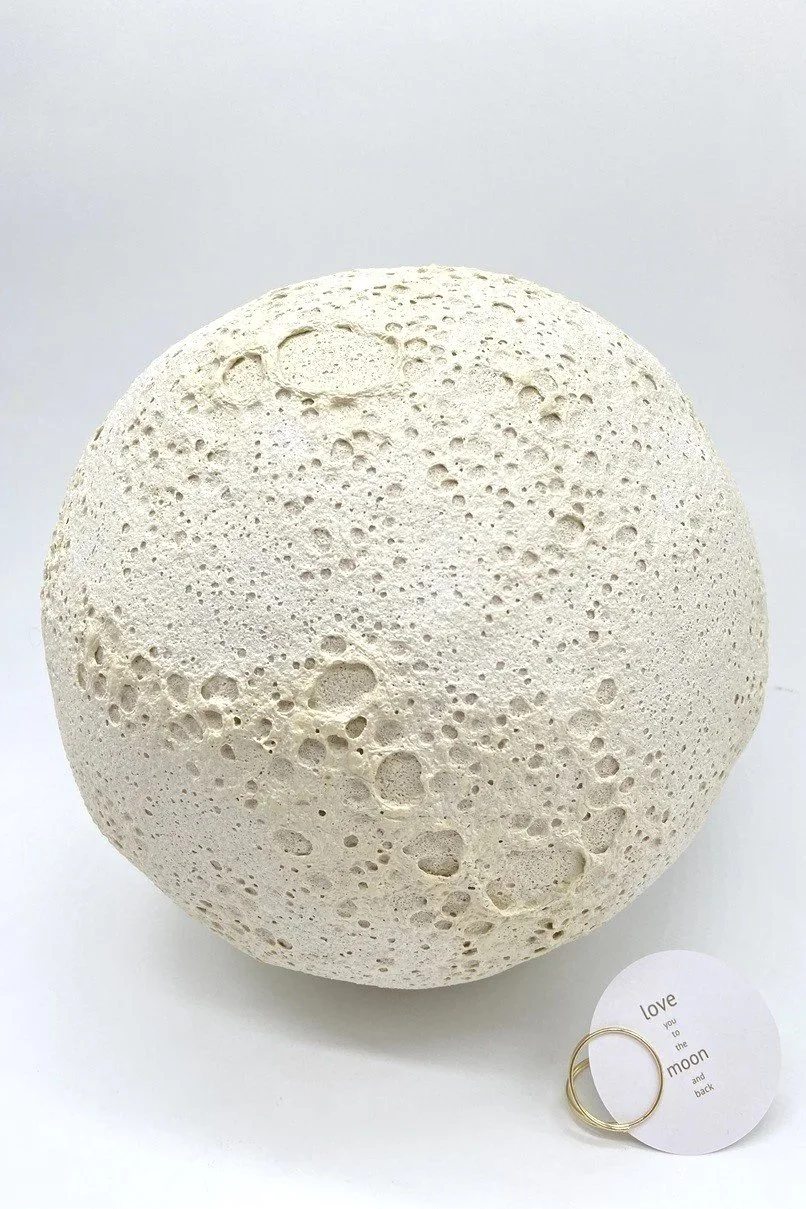 moon urne atelier moon.jpg