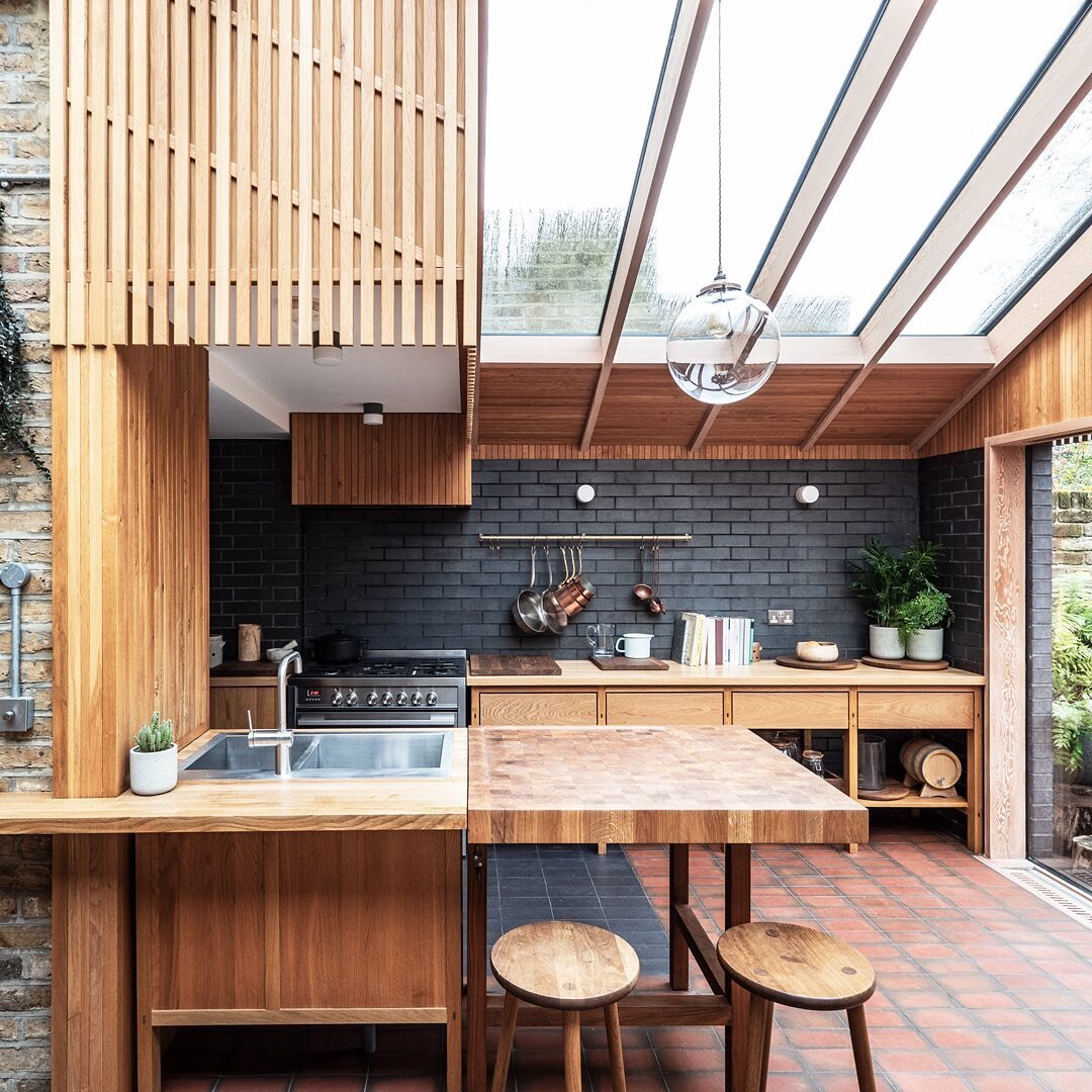 Evering Road kitchen
 Handcrafted on-site. English Oak frames, fluting and furniture.

#kitchendesign #interiordesign #architecture #furnituredesign #handmade #handcrafted #selfbuild #design #interiors #londonproperty #hackney