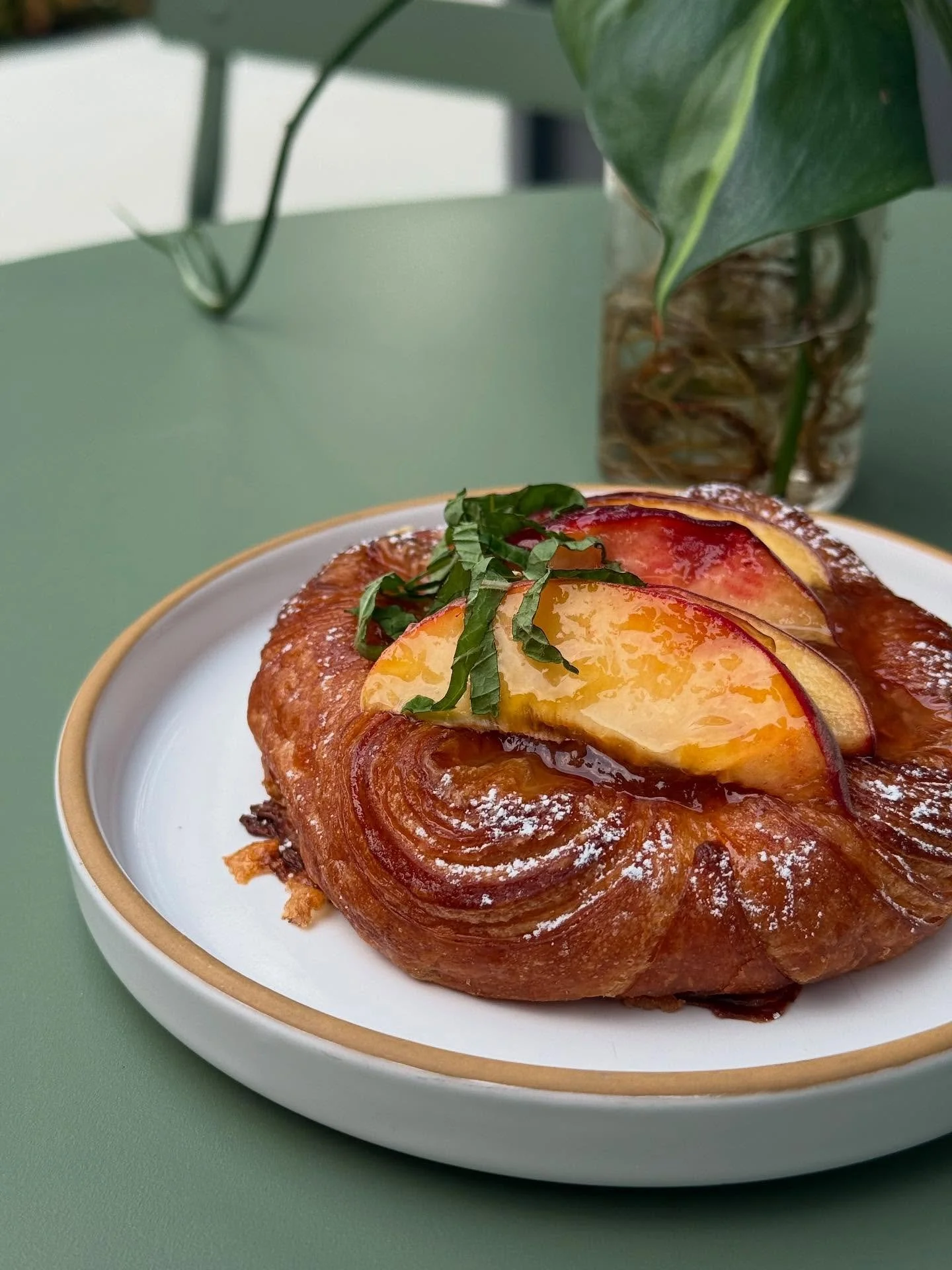 New danish drop! This spicy lil number features house-made peach and habanero jam, sliced fresh peaches, peach glaze, and fresh mint. 🍑 from Liberty Orchards in Highland!

Get it all weekend at our bakery in New Paltz, at @thetashfm today, and @beac
