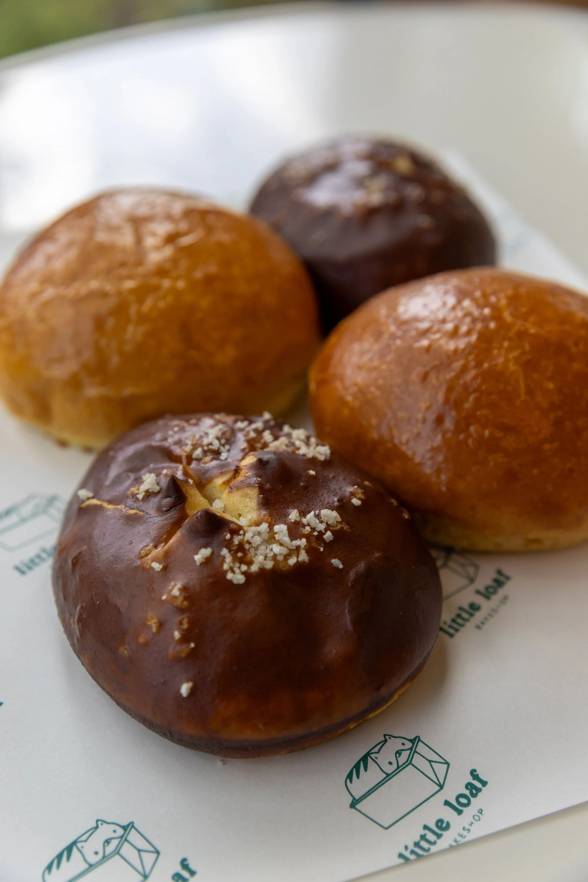 brioche buns and pretzel buns