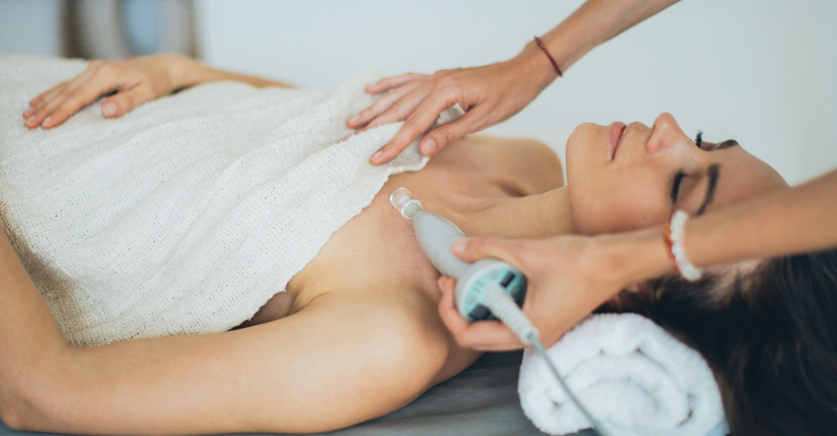 LymphStar ProFusion vs. Manual Lymphatic Drainage — What's the Difference and Which Is Right for You?