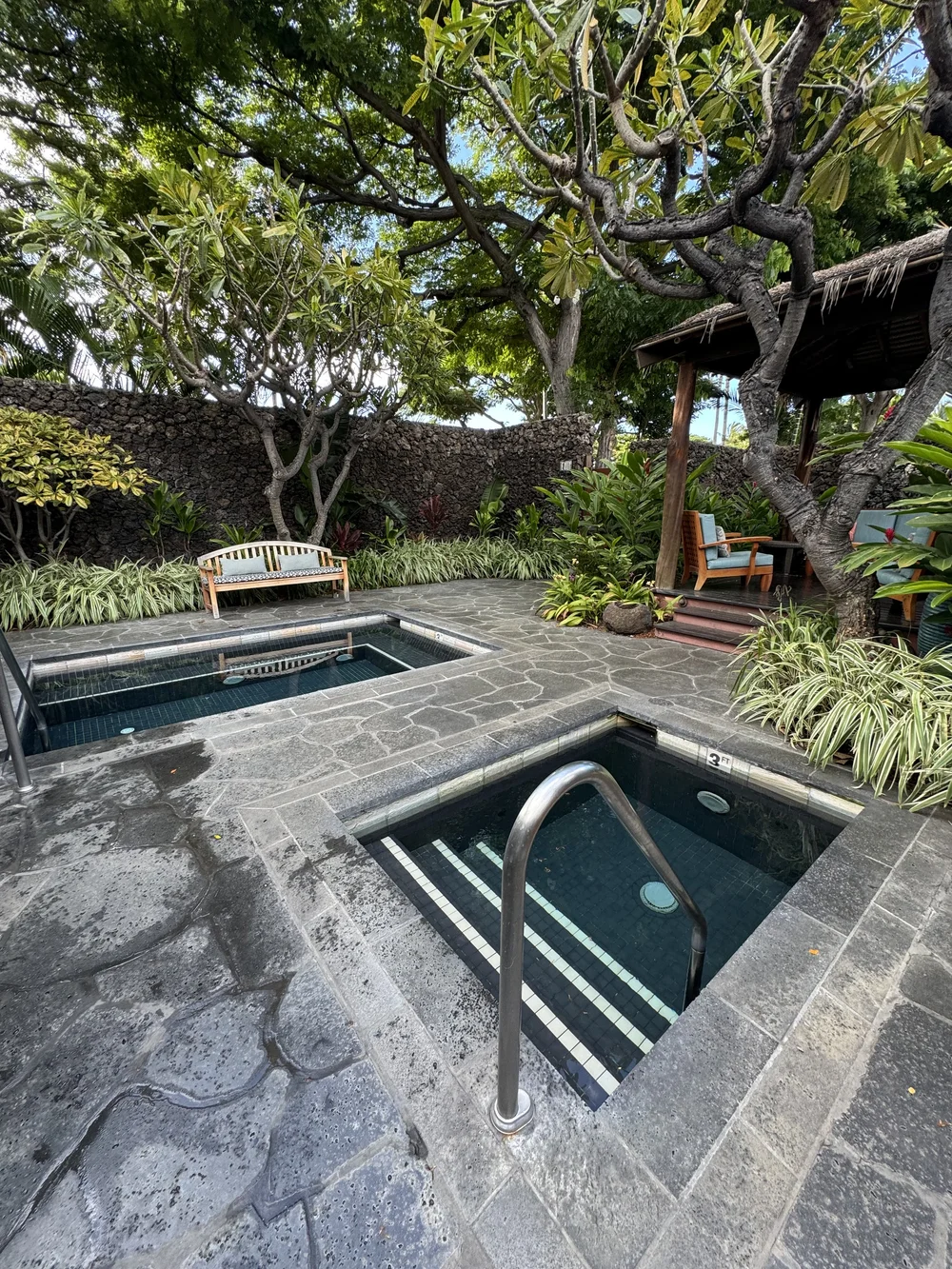 FS Hualalai - spa pool.jpeg