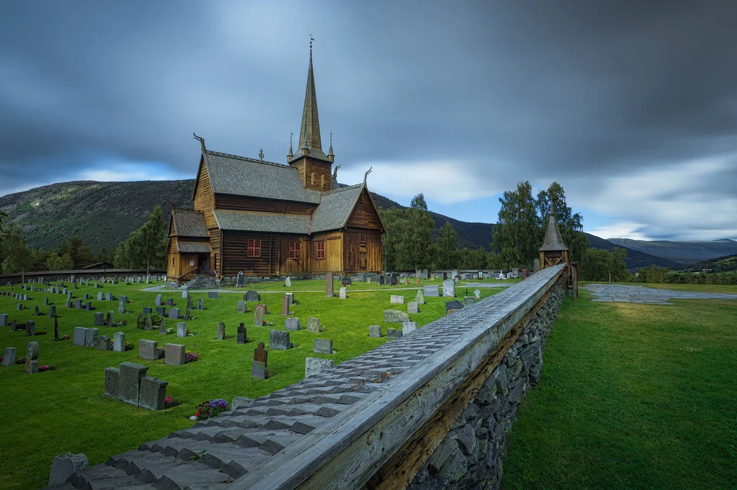 Lom Stave Church, 2017