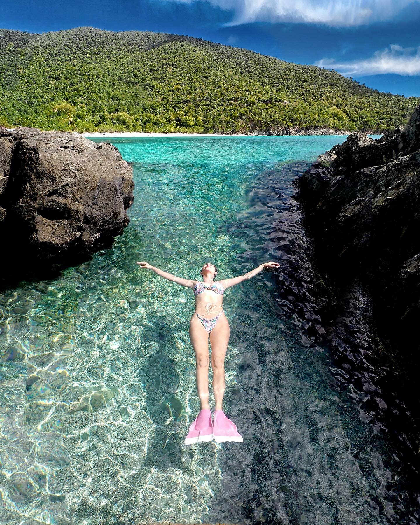 Snorkel exploring to our own coves for the day &hellip;. Nothing better!