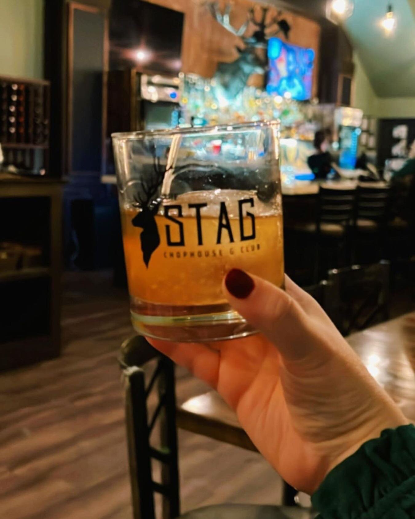 Happy Hour is approaching&hellip; see you there?? 🥃

📸: @thegainesvillecollective