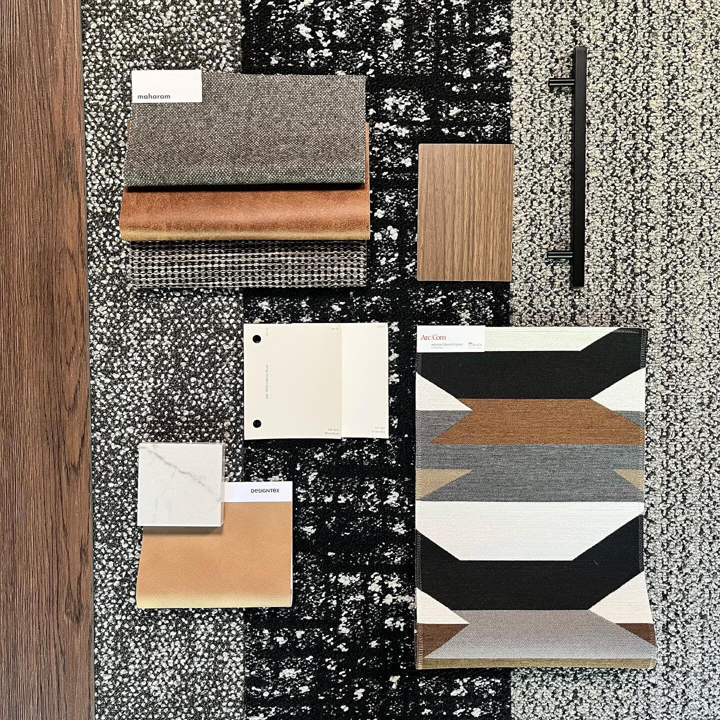 Friday + Finishes // Black, white &amp; warm neutrals for Mays Law Office renovation at 505 Maine, keeping it classic and clean with a lot of texture and natural materials. Sharing some exciting rendering visuals of this project soon!

#commercialint