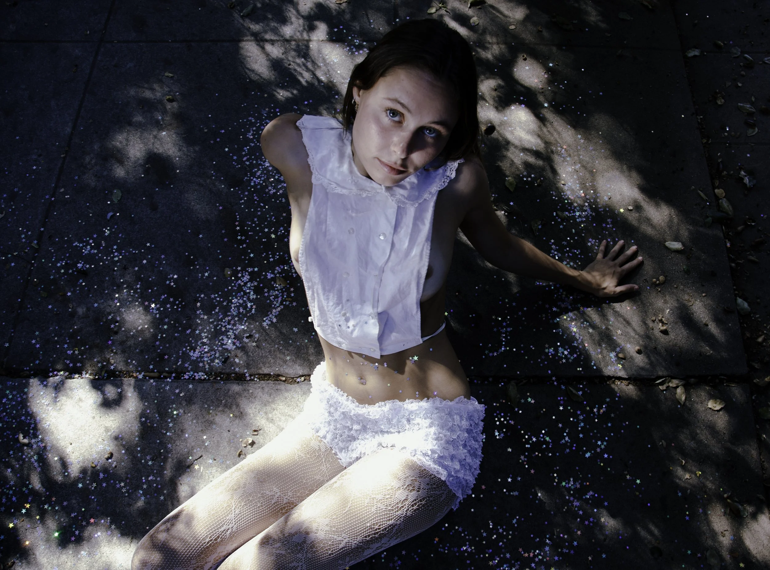 stellabarey_alexlopez_doxymag_2026-28.jpg
