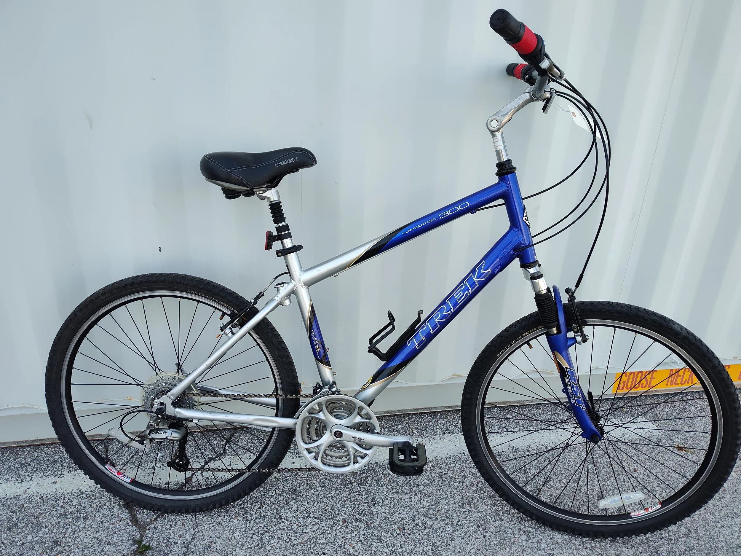 Trek Navigator 300 1.jpg