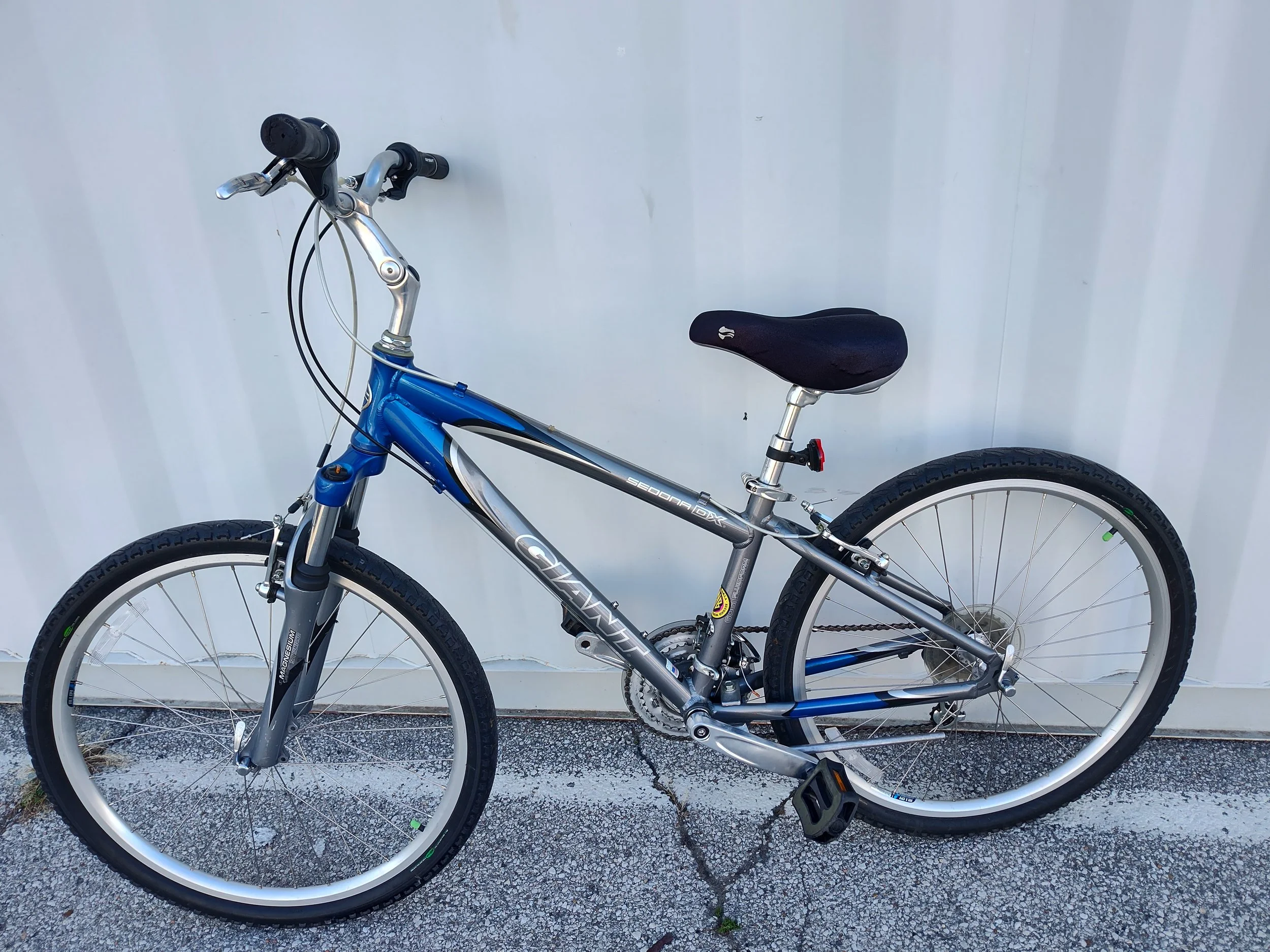 Giant Sedona DX 6.jpg