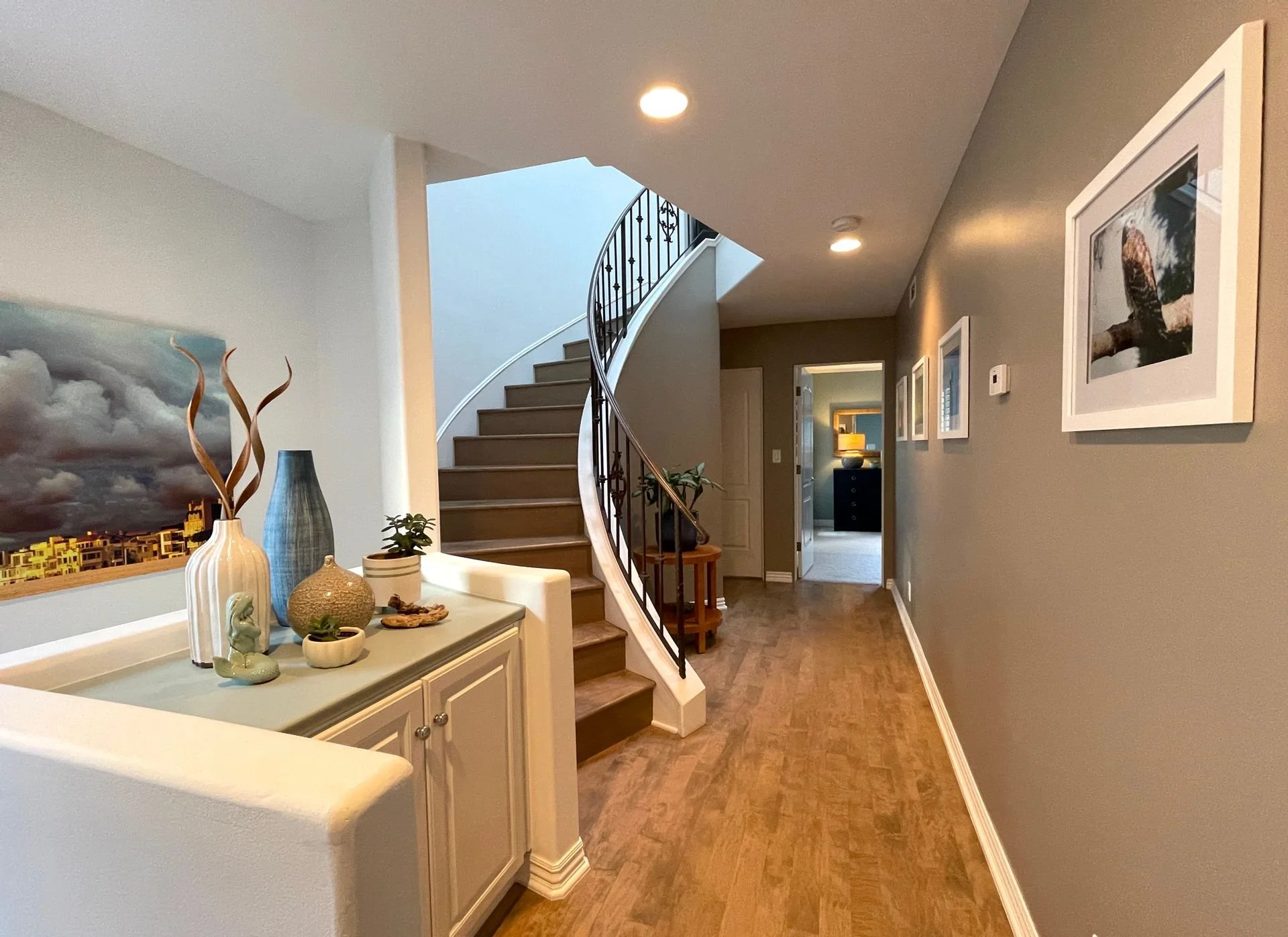 2nd floor hallway
