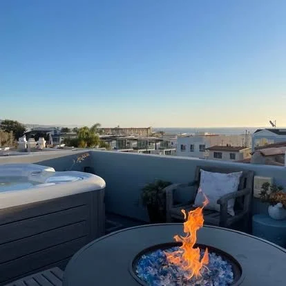 Ahhhh - fire table and spa!