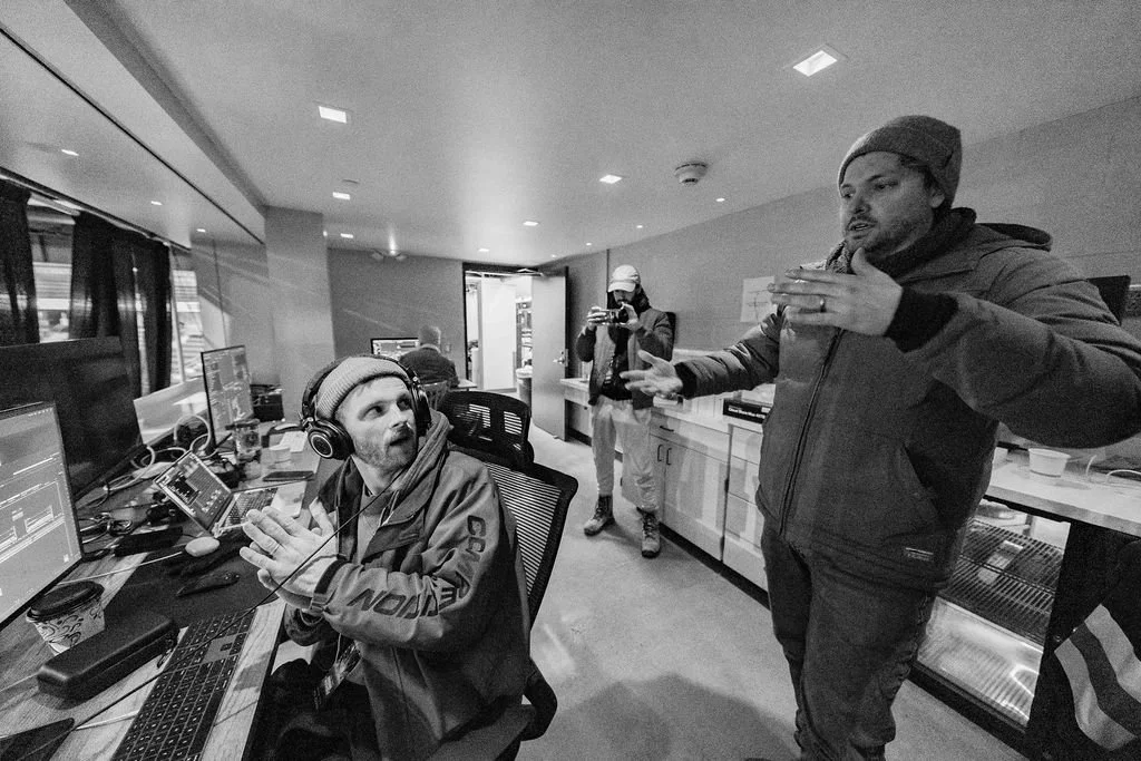  Editor Aidan Guynes and Director Stephen Gifford discuss an editorial moment. 