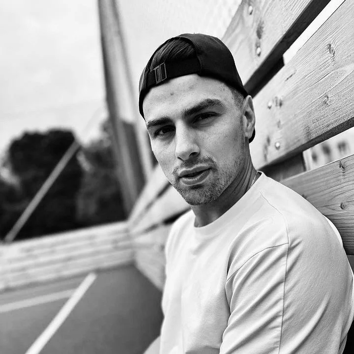 Market Update 📊

As September is slowly approaching, the whole real estate industry is preparing for a busy fall.

With the current 1113 homes for sale in the Waterloo Region, the inventory has been increasing which may drive all the buyers out ther