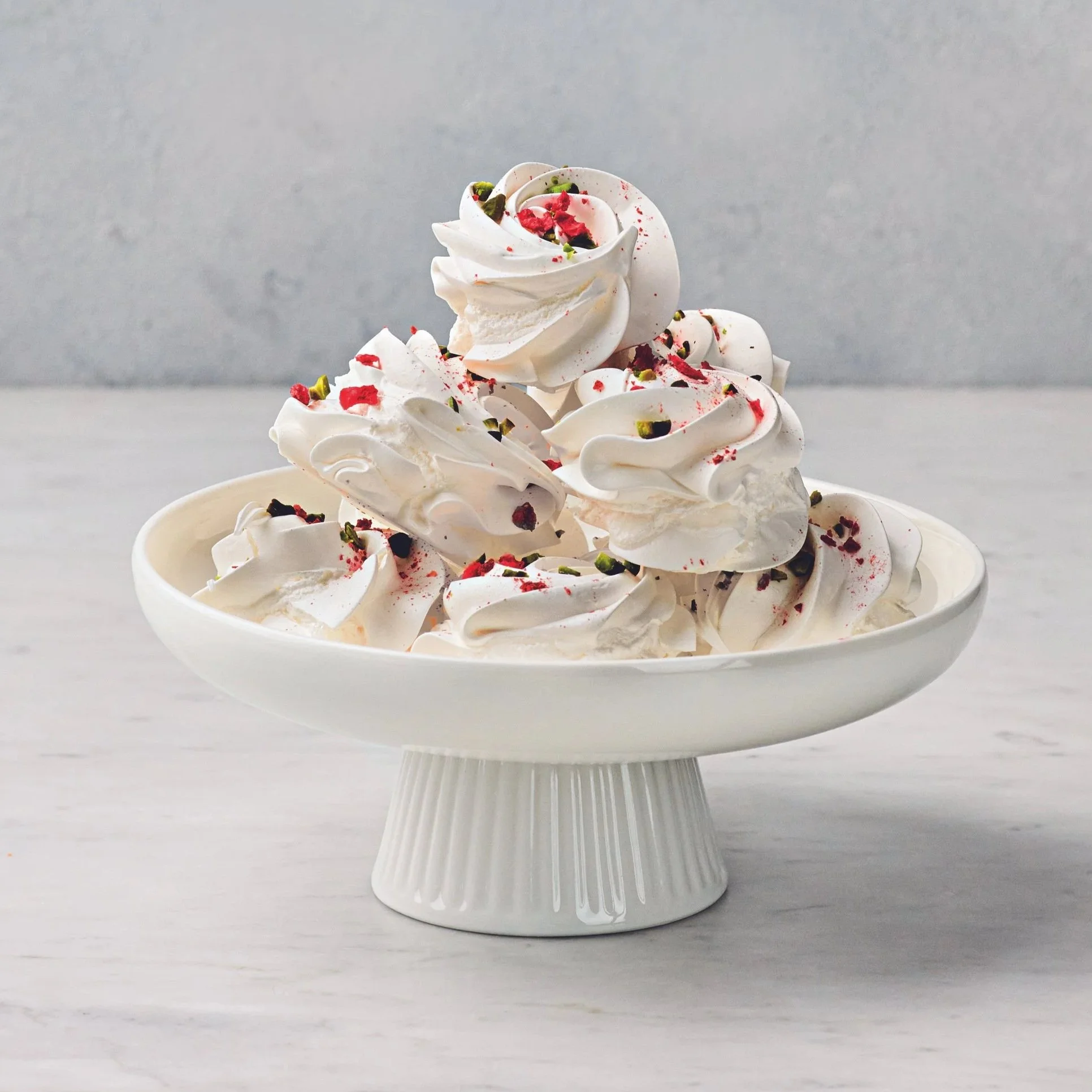 v06-179-swiss-meringues.jpg