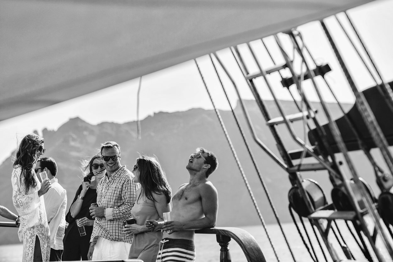 026-santorini-wedding-boat-tour.jpg
