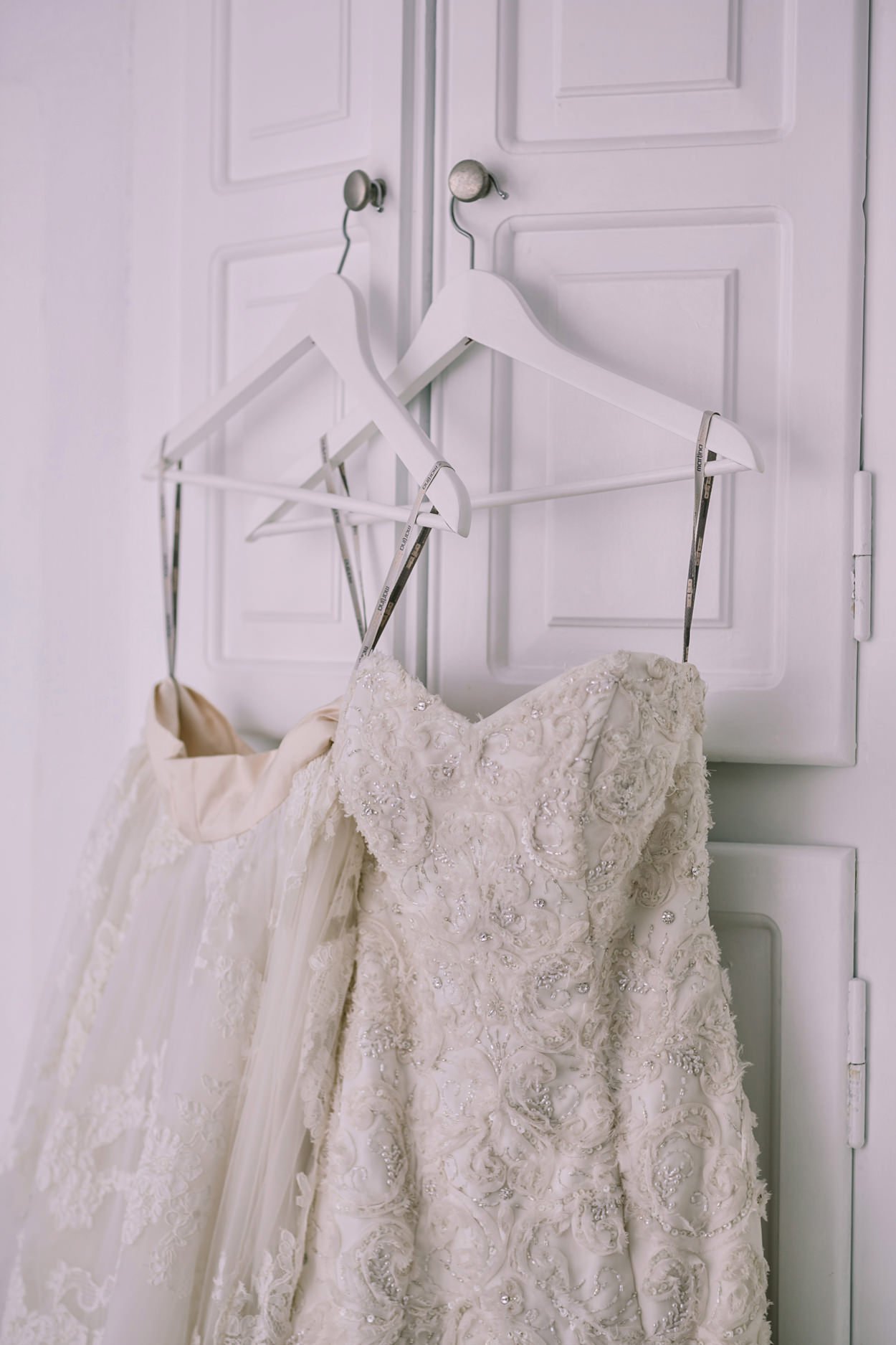 051-santorini-wedding-dress.jpg
