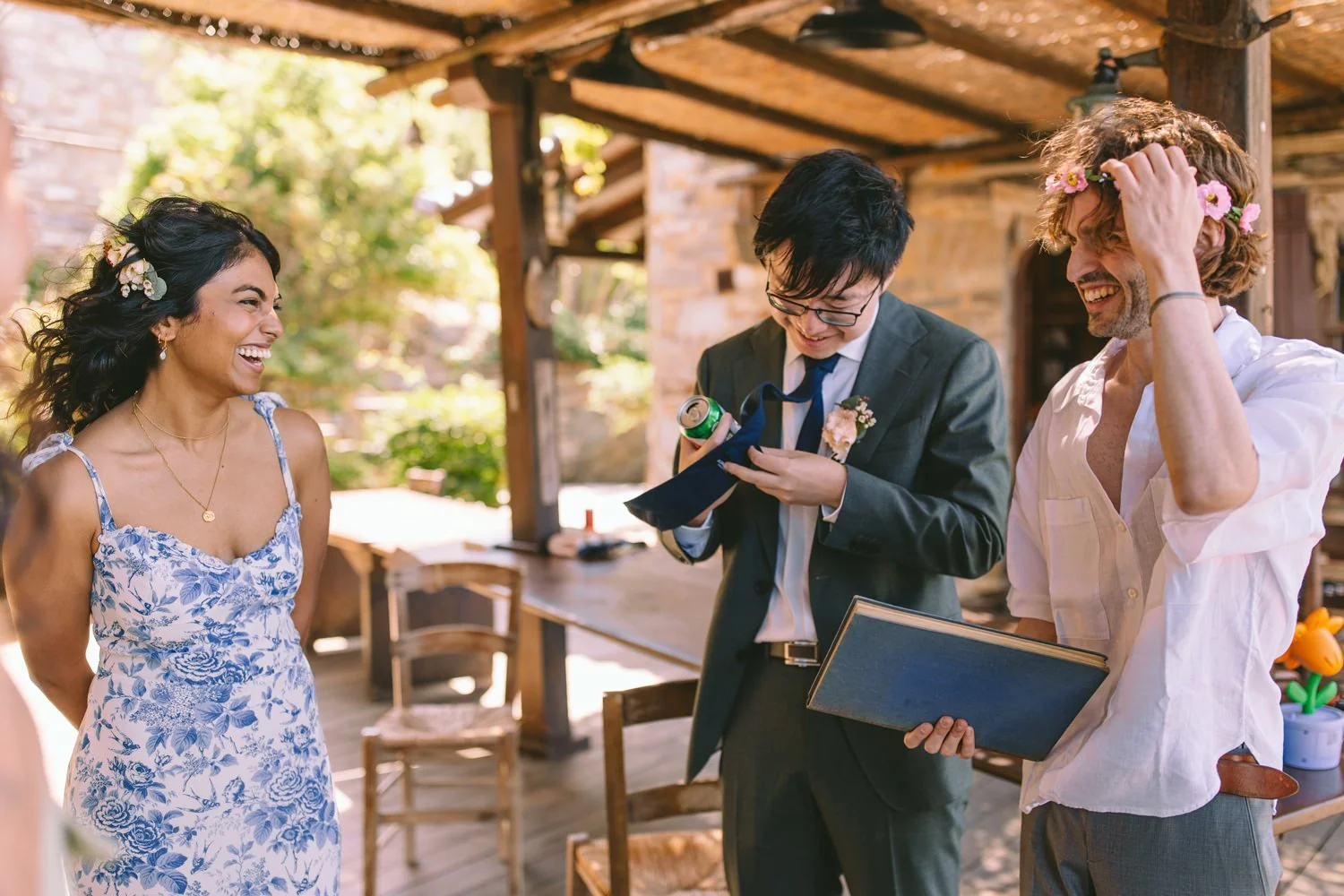 a little before the ceremony starts