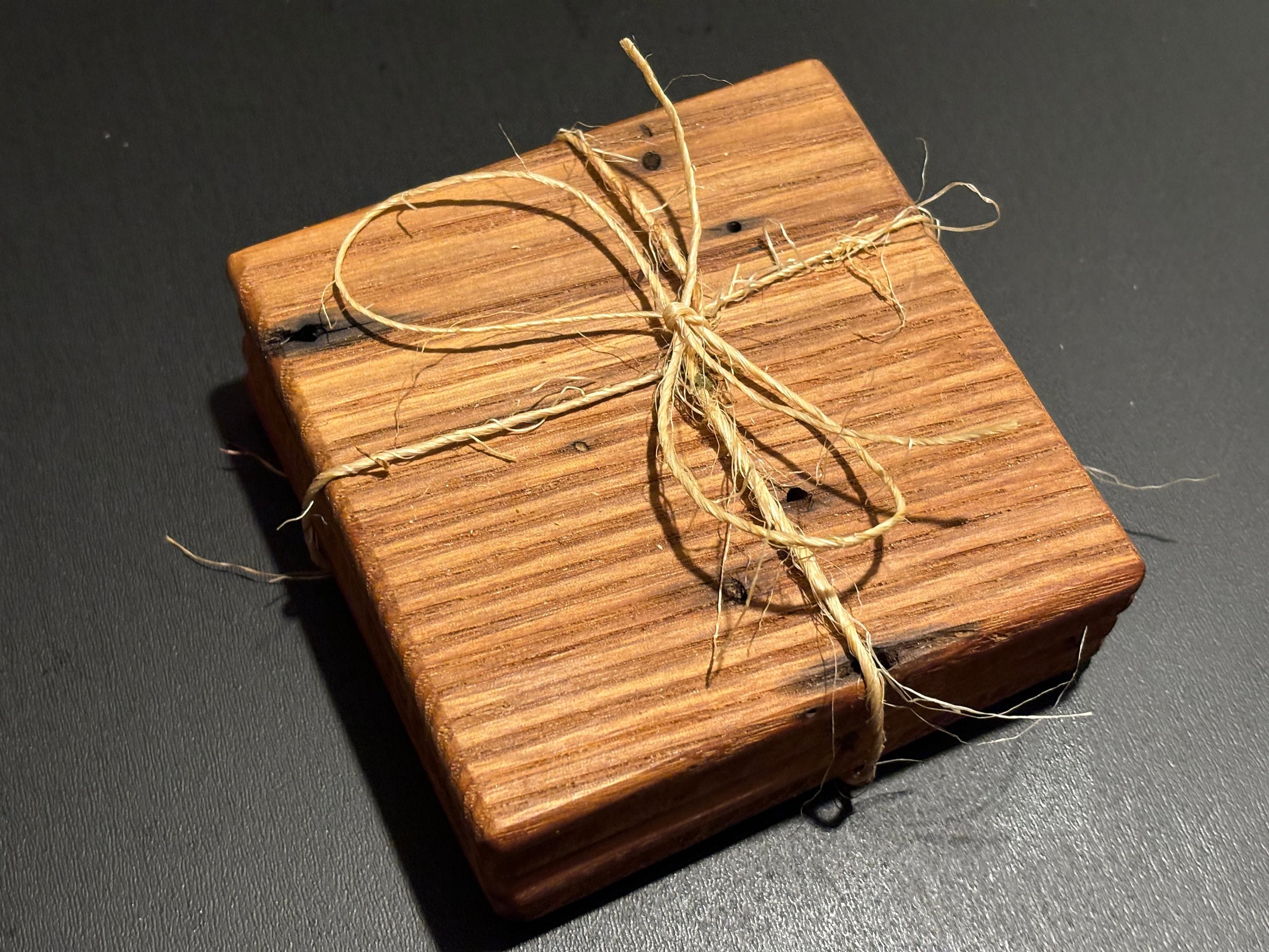 https://i.etsystatic.com/49286592/r/il/8eb725/5859470999/il_fullxfull.5859470999_fozc.jpg