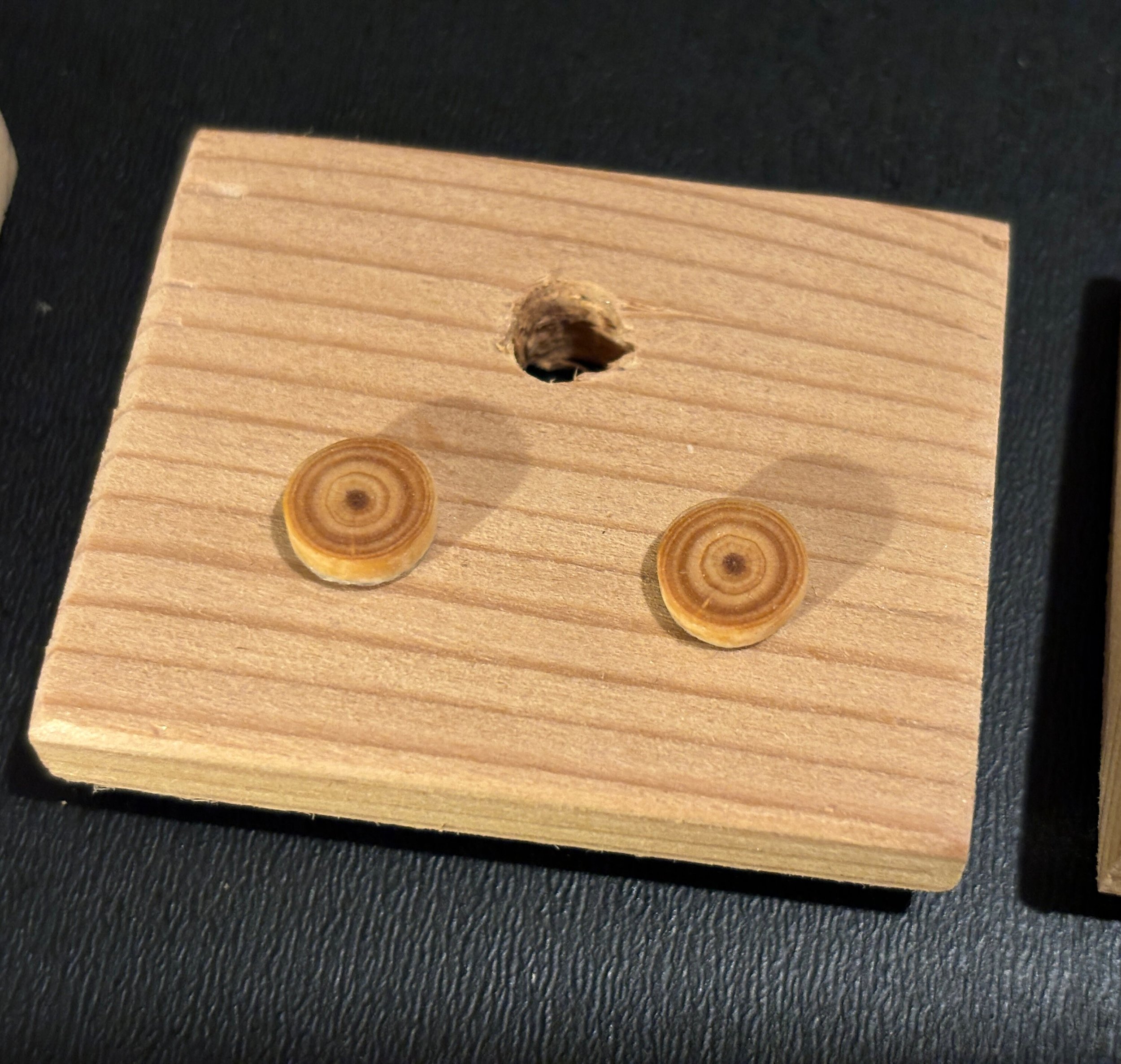https://i.etsystatic.com/49286592/r/il/ab1a23/5811435920/il_fullxfull.5811435920_mo7o.jpg
