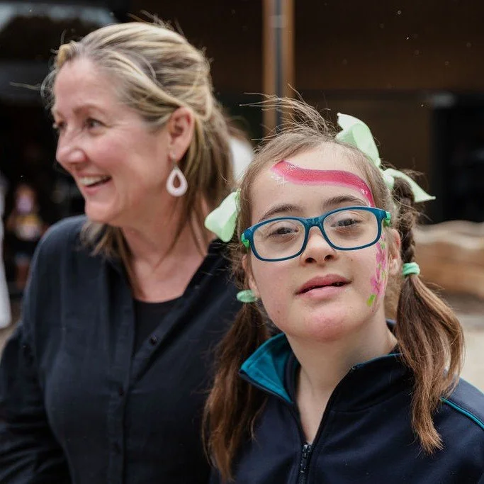 🎅 Can you believe its been a week since we celebrated together? We had the best time with you all. You can find all of the photos in our bio with thanks to Lauren &amp; Amy from @carlonandco ⭐