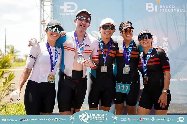 AZK squad podium