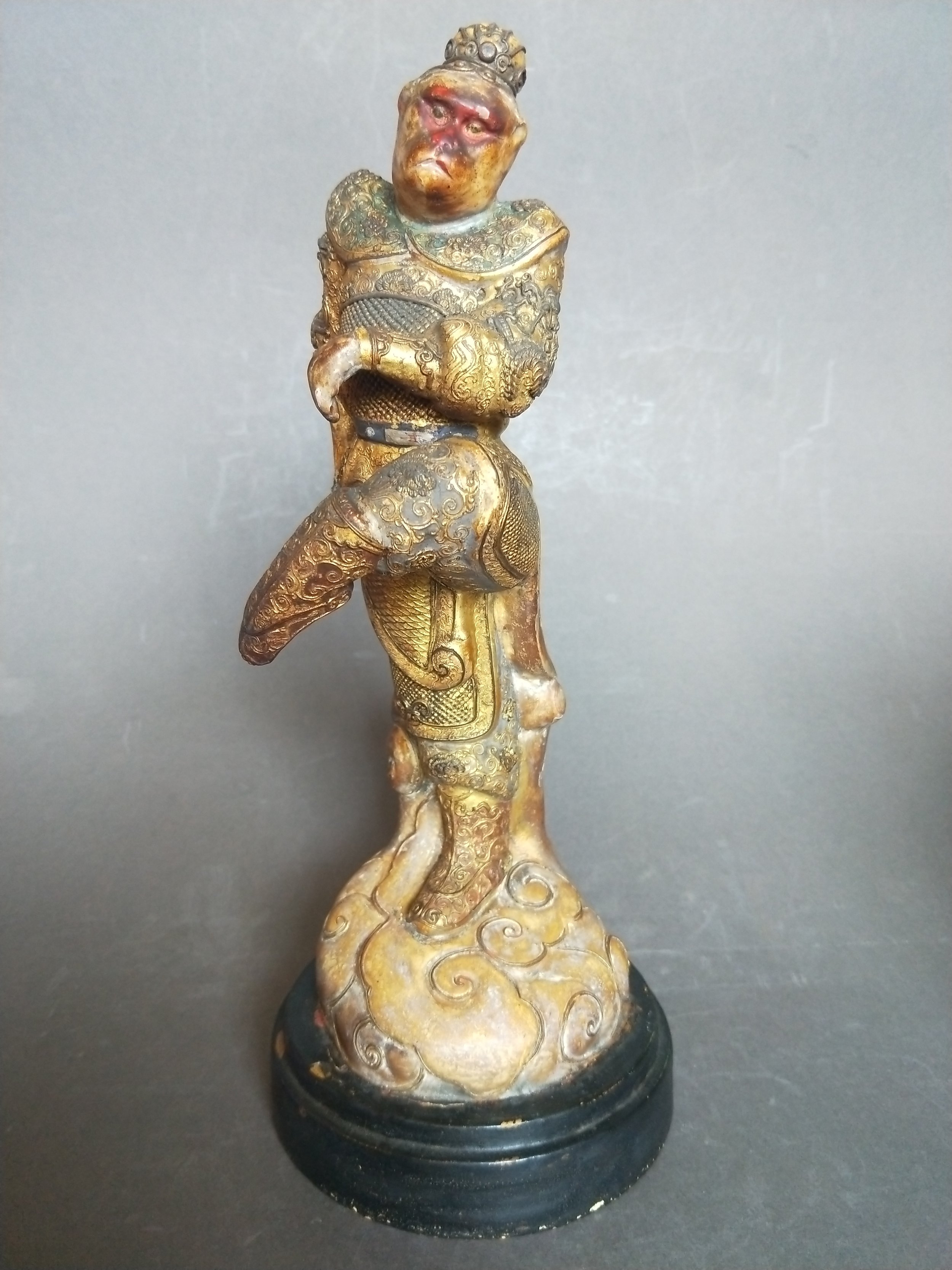 清漳州线雕金箔孙悟空木像神像 Qing Zhangzhou tread sculpture goldleaf Monkey God wood statute