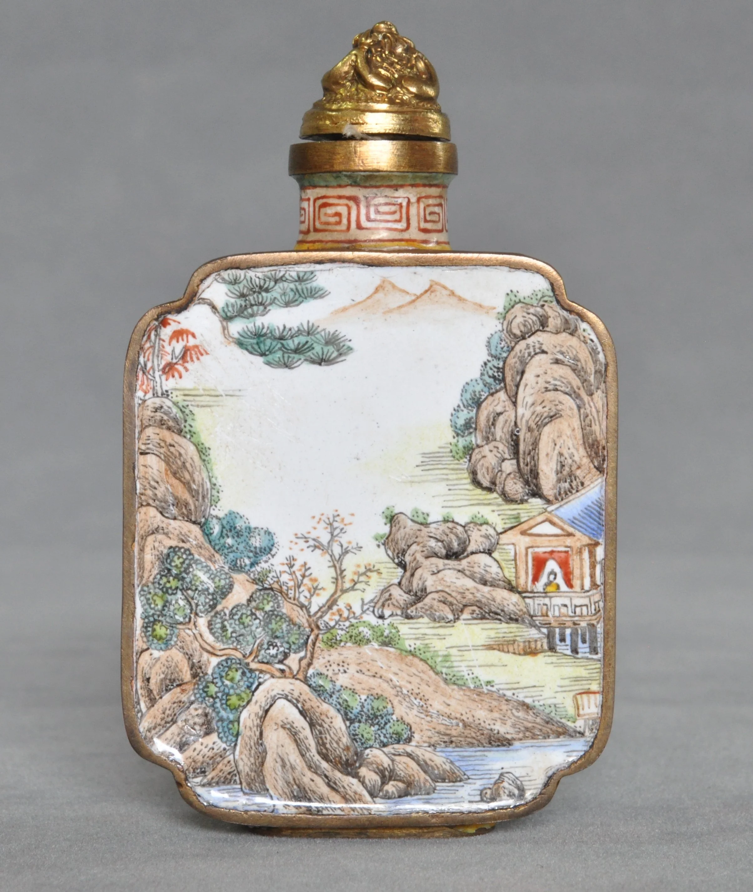 乾隆 御制琺琅彩铜胎长方边框人物楼阁山水鼻烟壶 4.3X1.6X7.2CMDSC_0323.JPG