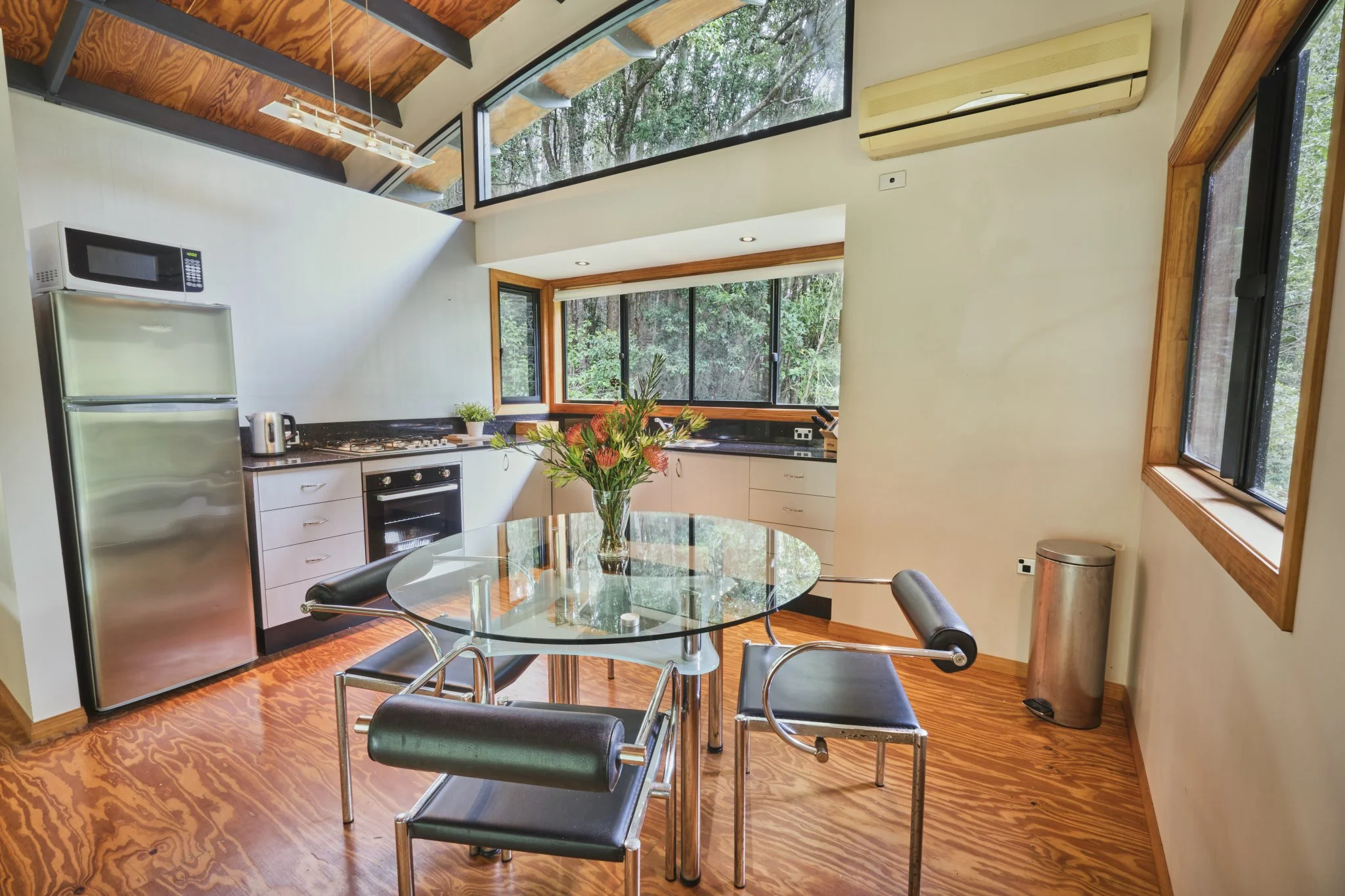 kitchen and dining area.jpg
