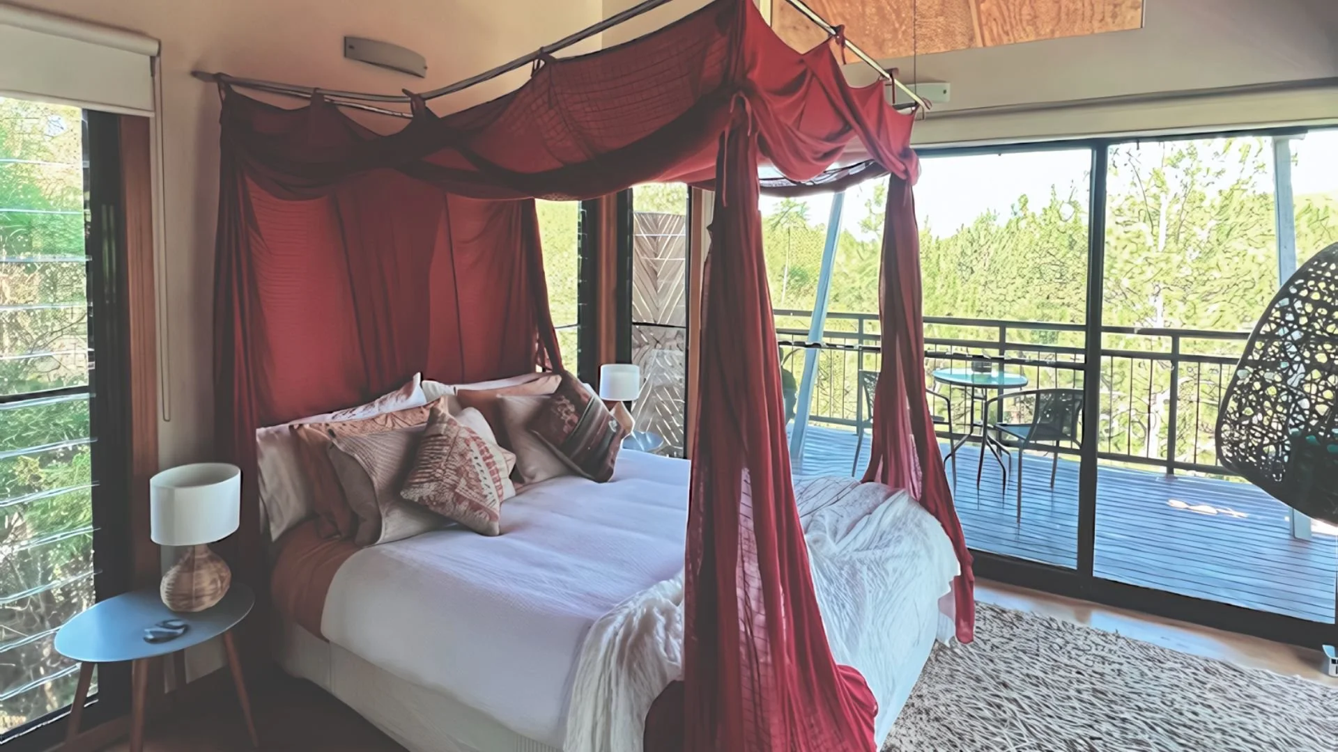 Sunrise Chalet - Bedroom.jpg