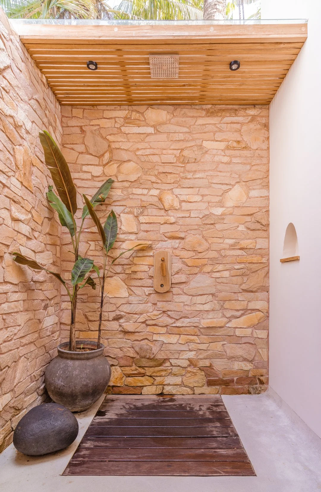 YAMABALIAN_ROOM_DELUXE__DSC03753-HDR.jpg