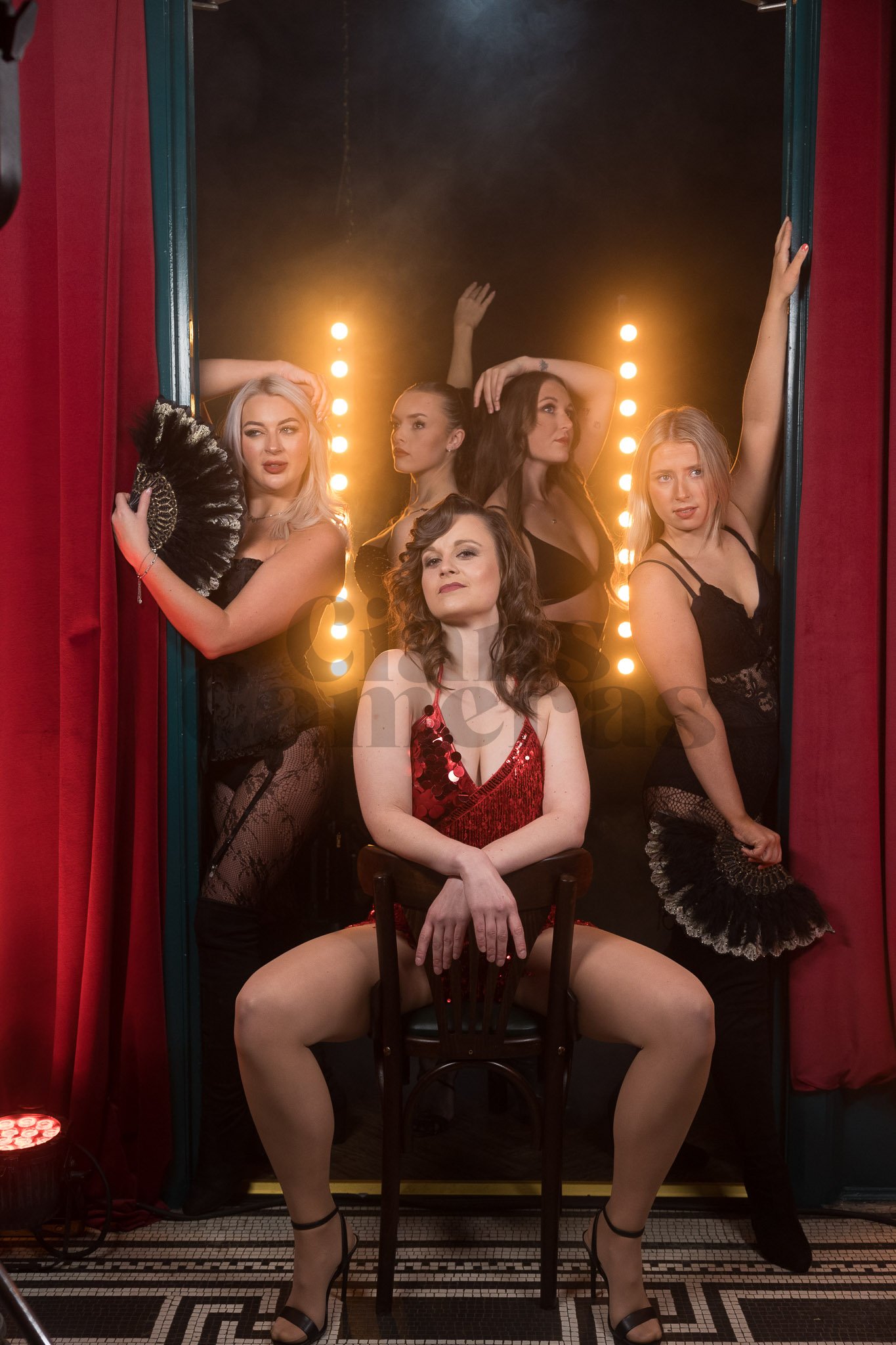 Burlesque-YTH-107.jpg